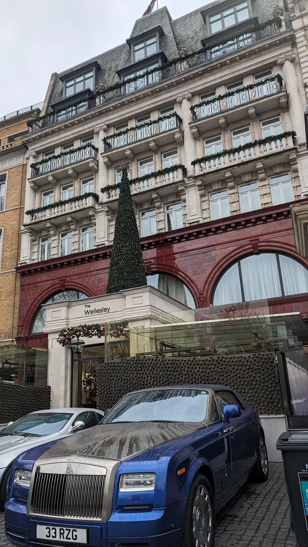 The Wellesley Knightsbridge, A Luxury Collection Hotel — Exterior, London