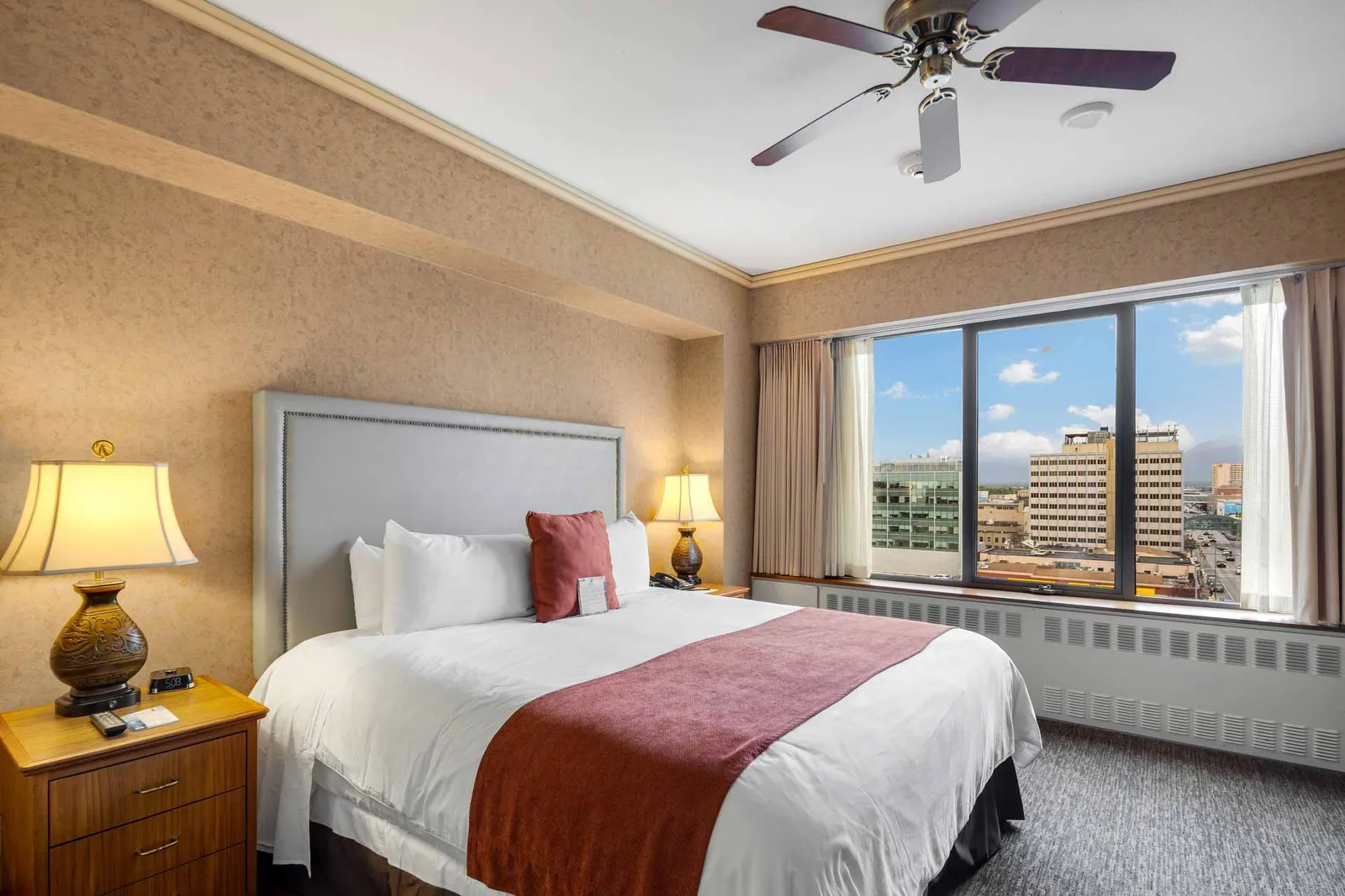 Hotel Captain Cook, Anchorage