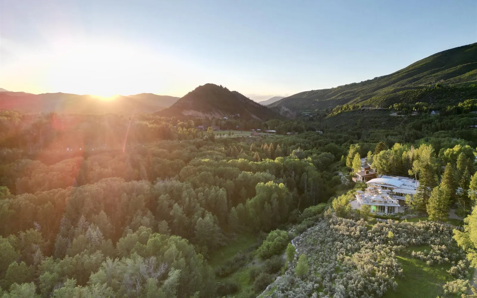 Aspen Meadows Resort, Aspen