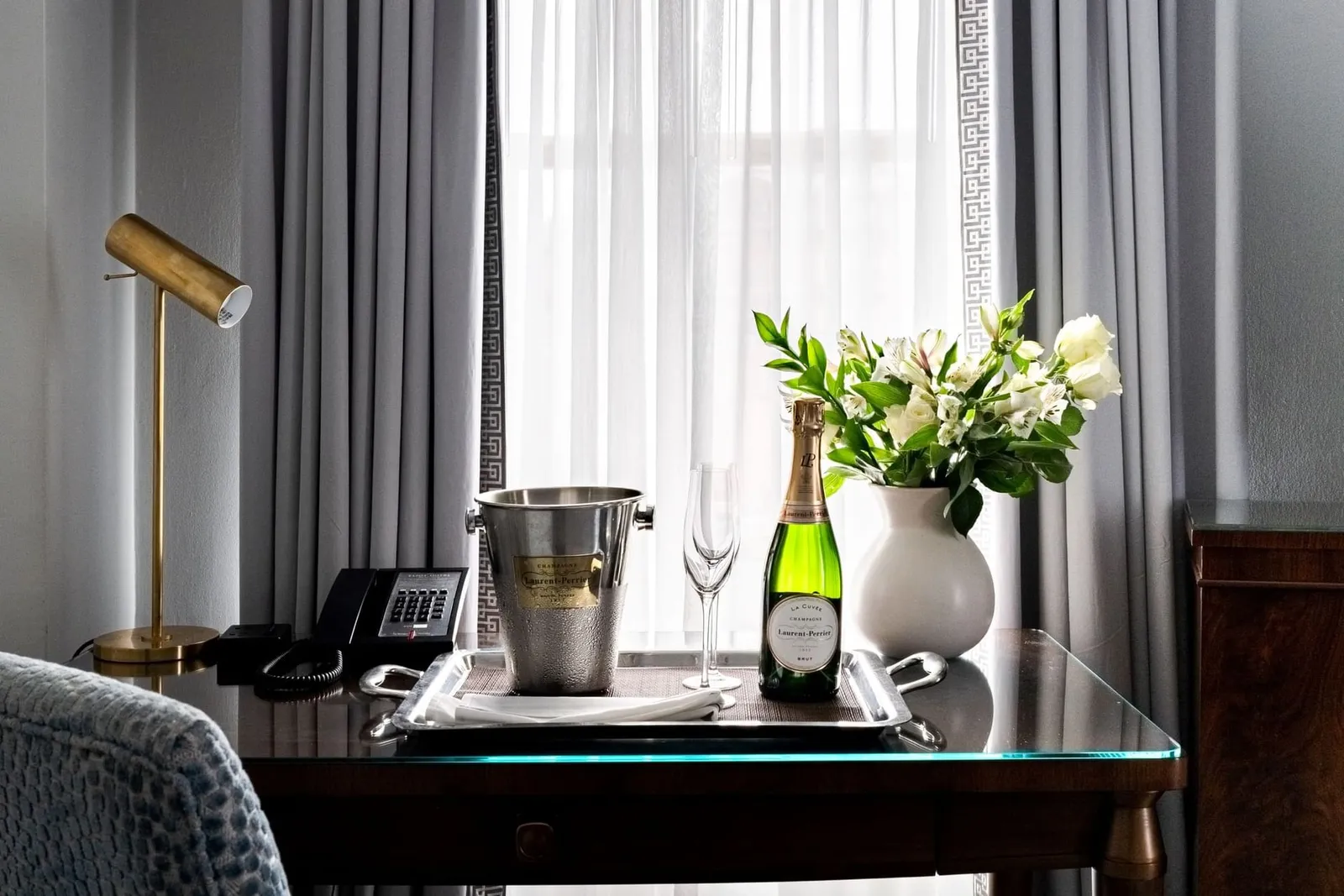 The Eliot Hotel, Boston