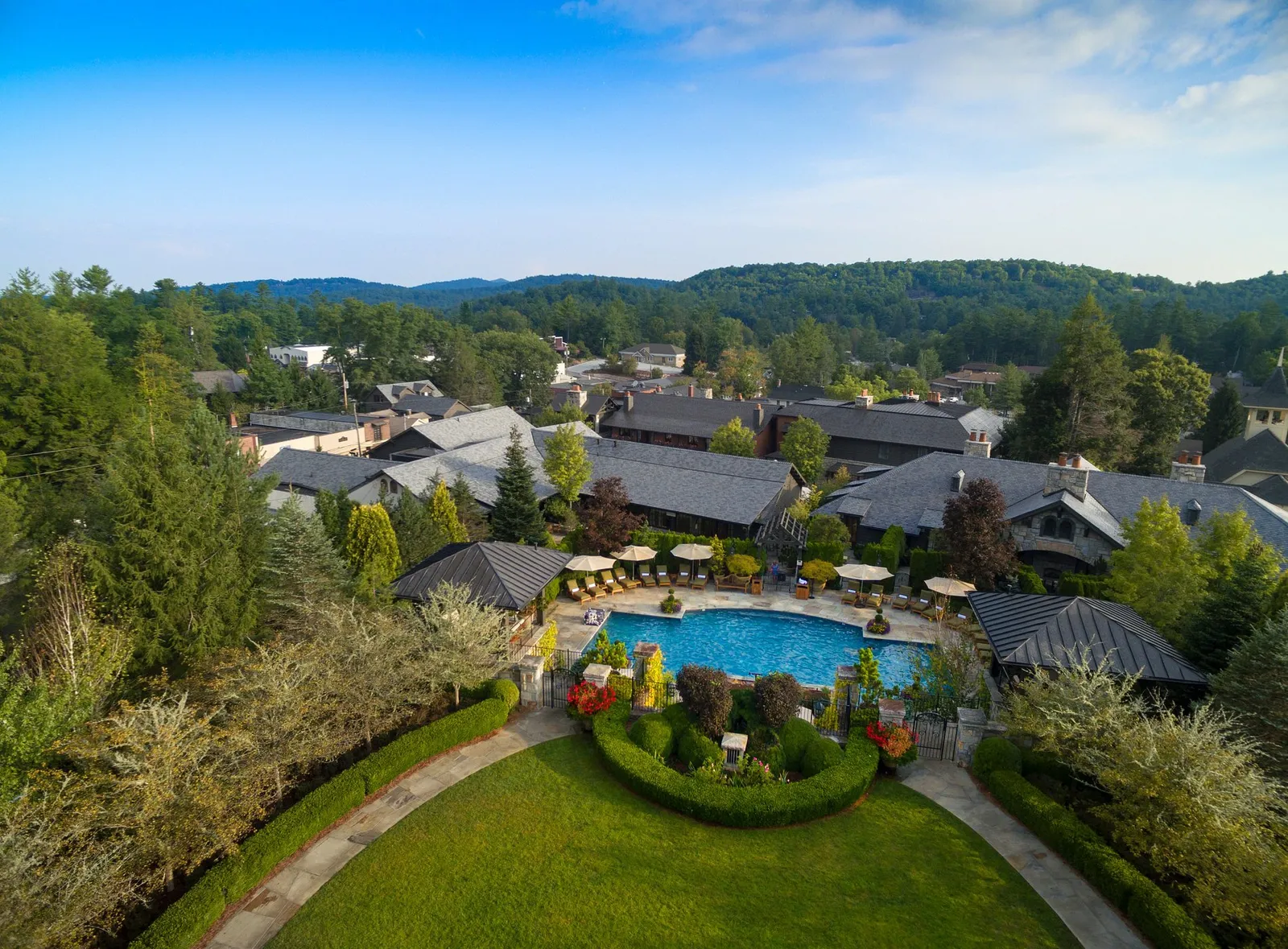 Old Edwards Inn And Spa — Exterior, Highlands