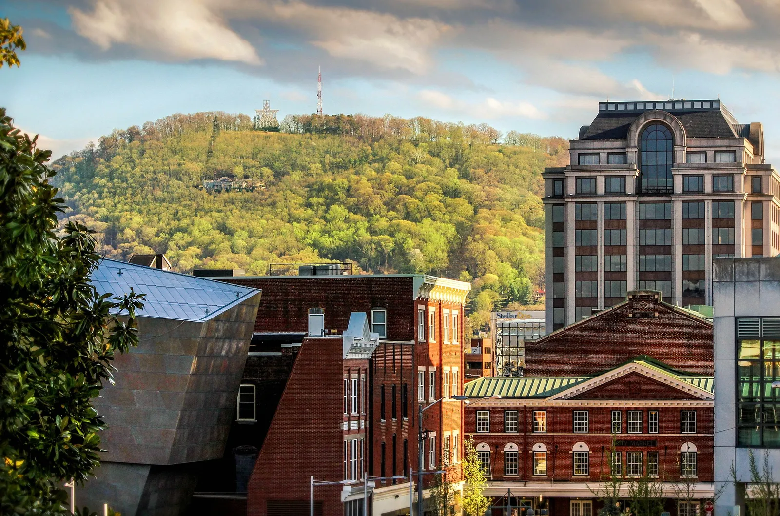The Liberty Trust, Roanoke