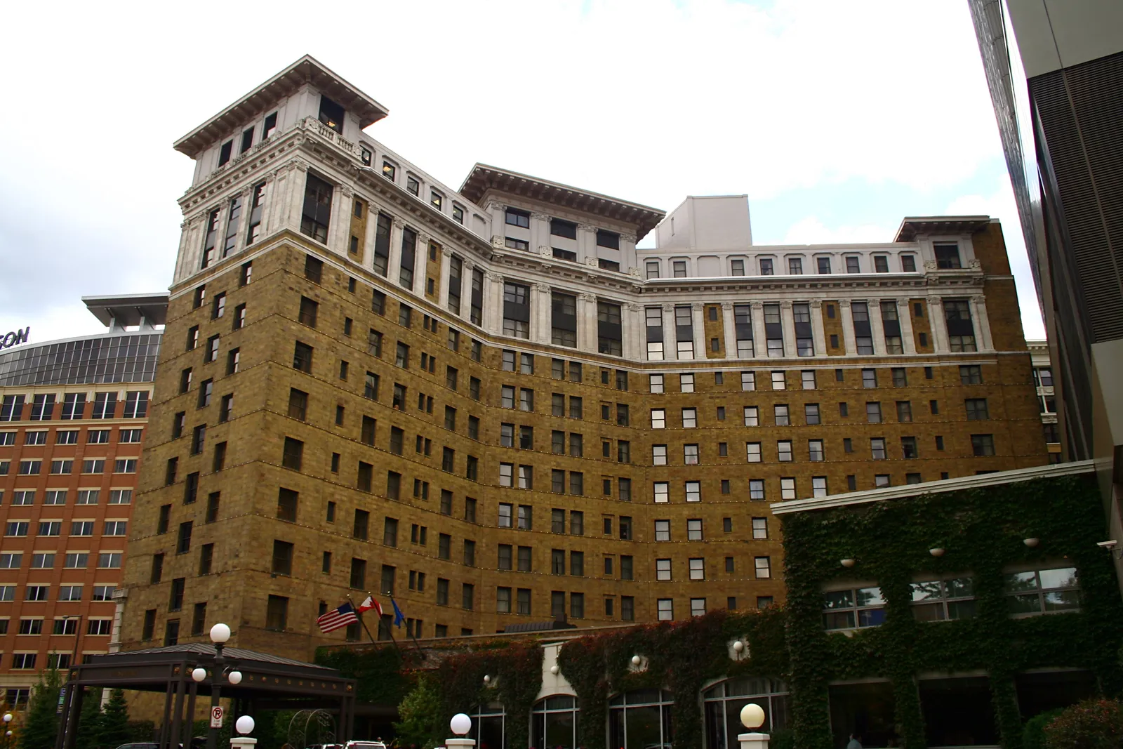 The Saint Paul Hotel, St. Paul
