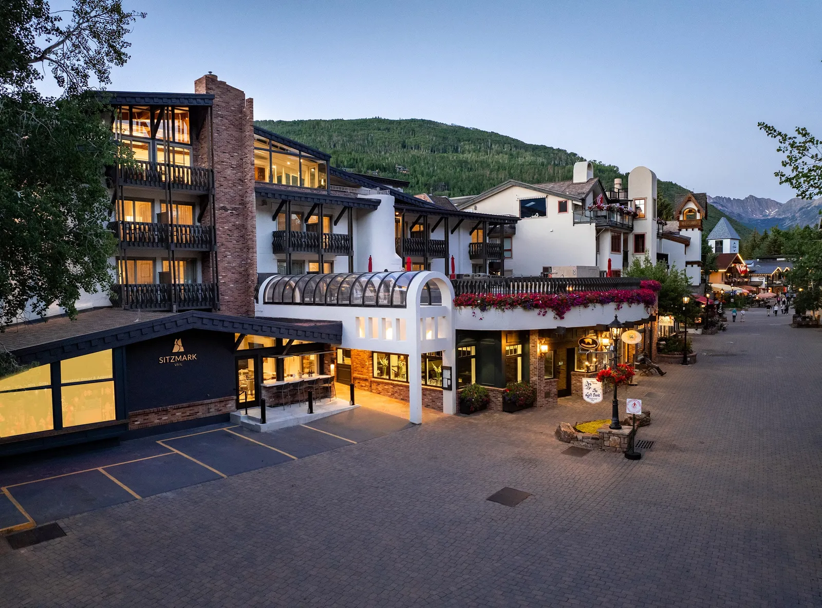 Sitzmark Vail, Vail
