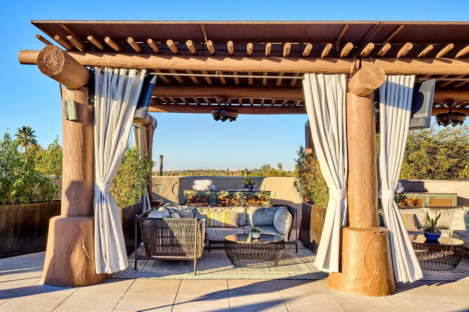 JW Marriott Scottsdale Camelback Inn Resort & Spa — Exterior, Scottsdale