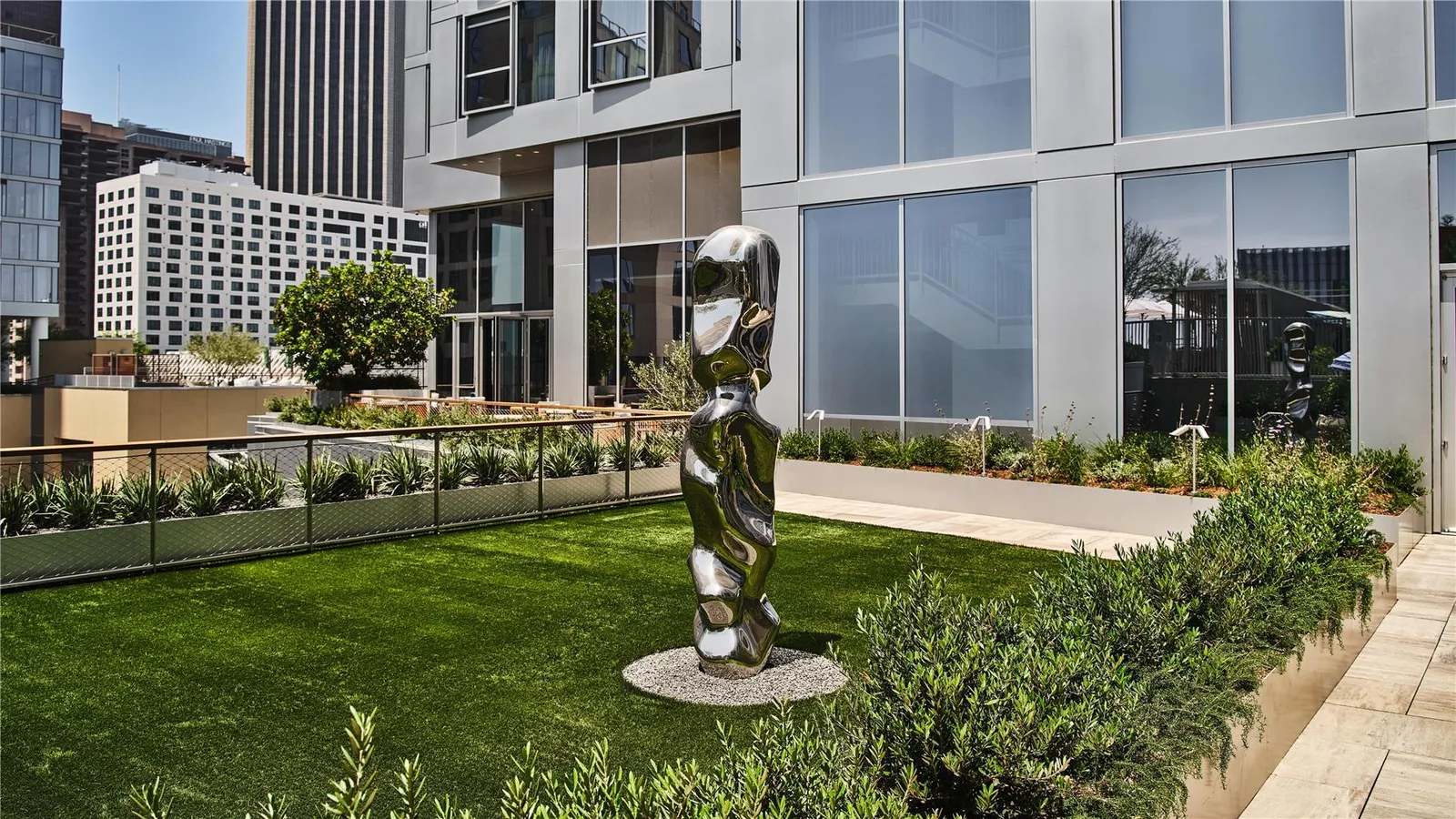 Conrad Los Angeles — Exterior, Los Angeles