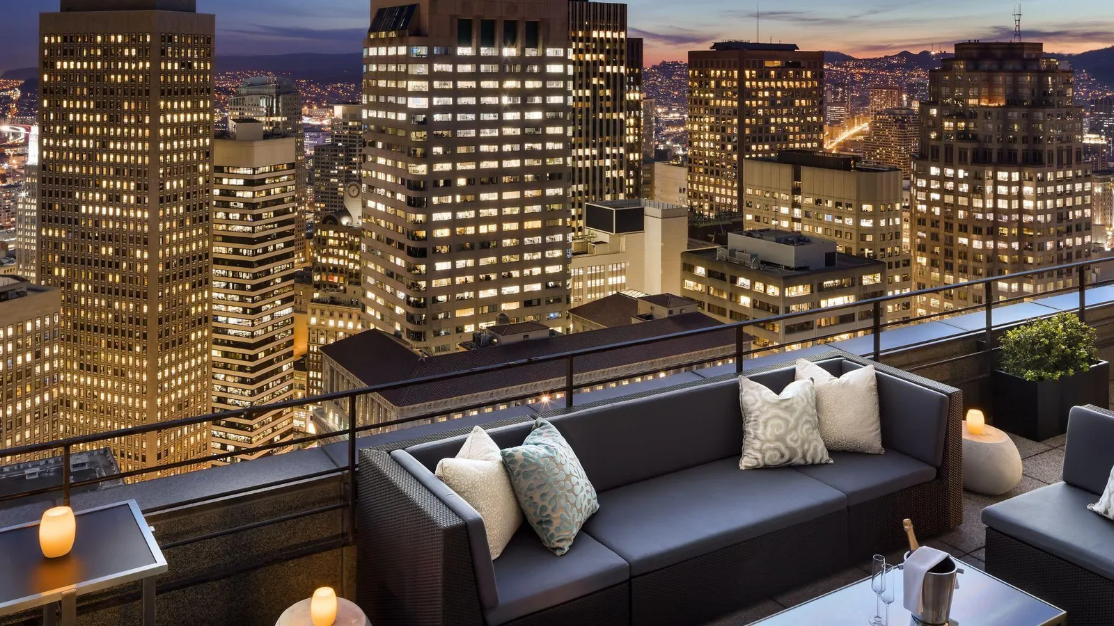 Four Seasons Hotel San Francisco at Embarcadero — Exterior, San Francisco