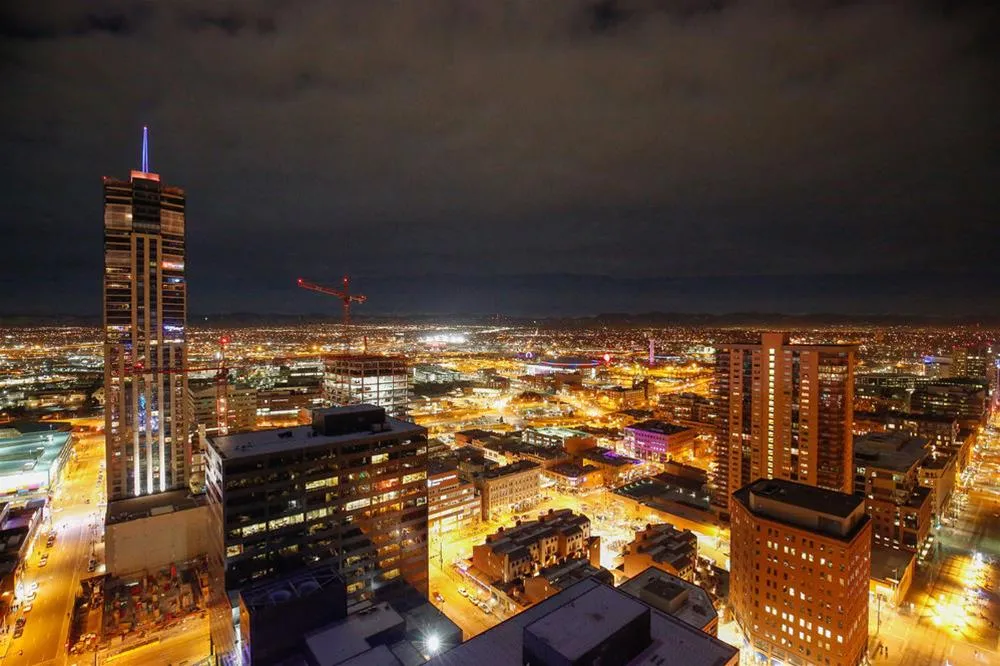 Four Seasons Hotel Denver — Exterior, Denver