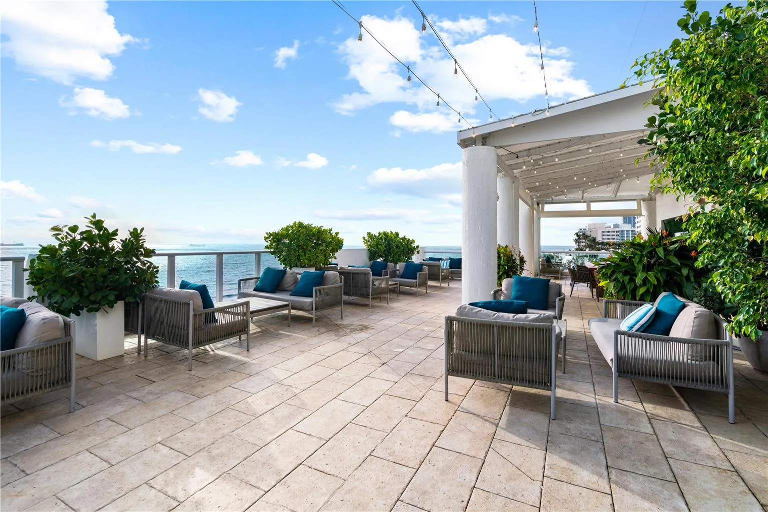 Conrad Fort Lauderdale Beach — Exterior, Fort Lauderdale