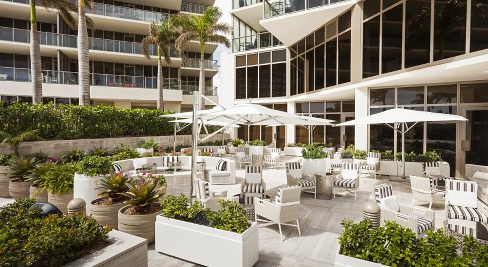 The St. Regis Bal Harbour Resort — Exterior, Miami
