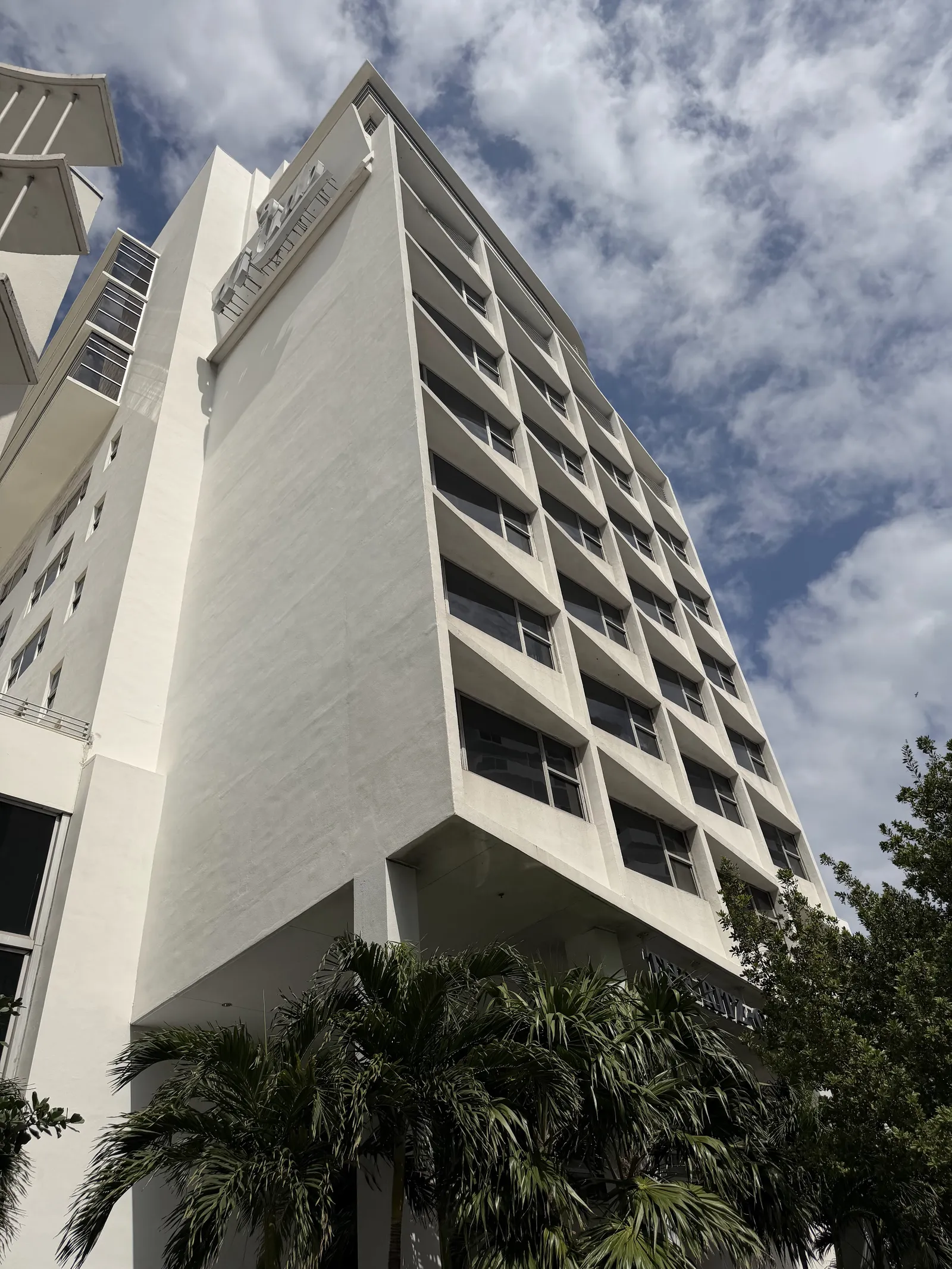 The Ritz-Carlton, South Beach — Exterior, Miami Beach