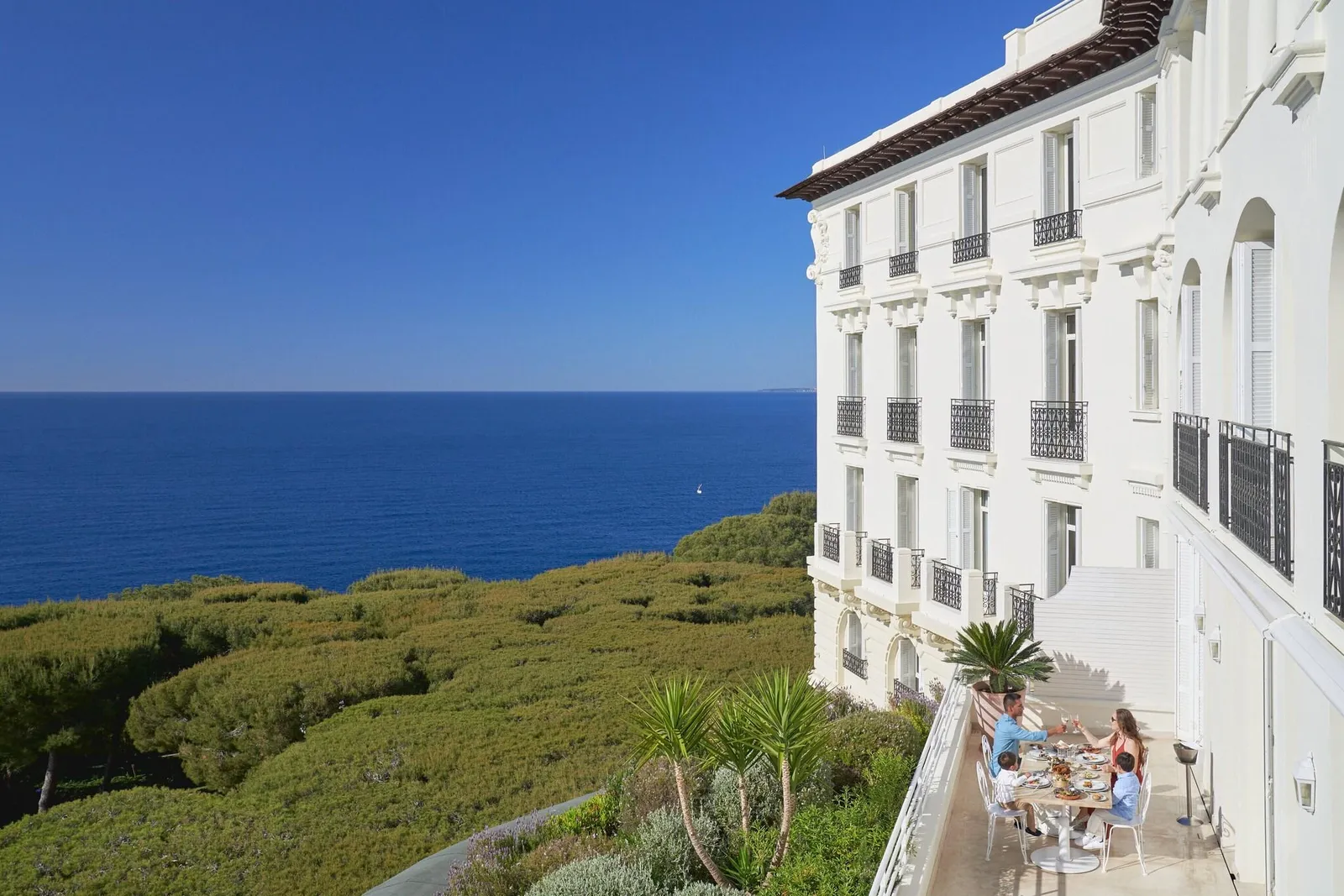 Grand-Hotel du Cap-Ferrat, A Four Seasons Hotel — Exterior, Saint-Jean-Cap-Ferrat