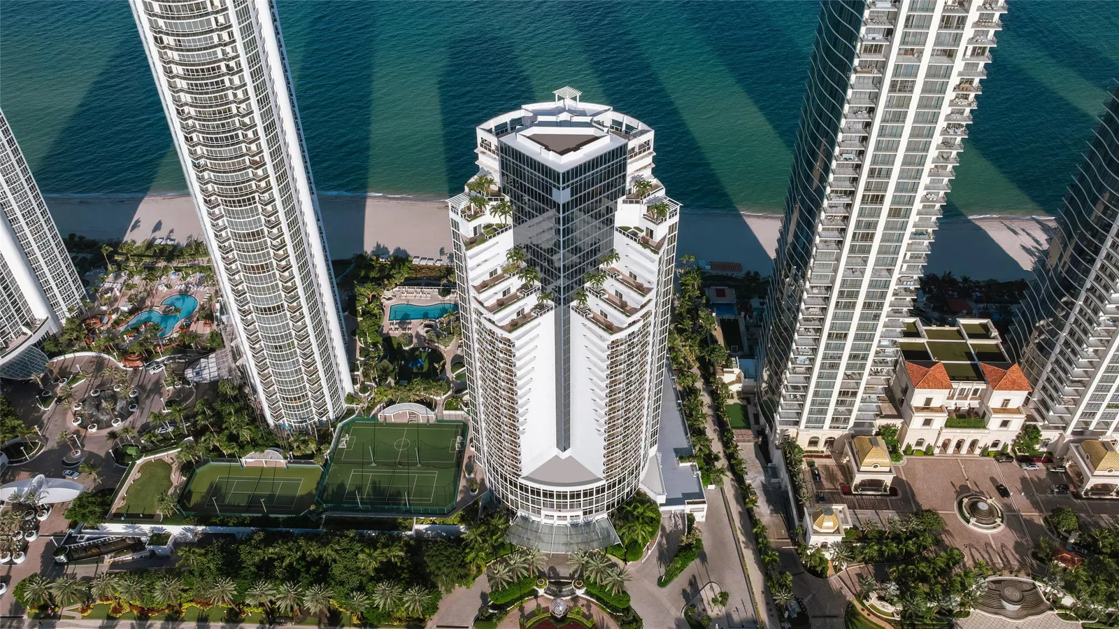 Trump International Beach Resort Miami — Exterior, Sunny Isles Beach