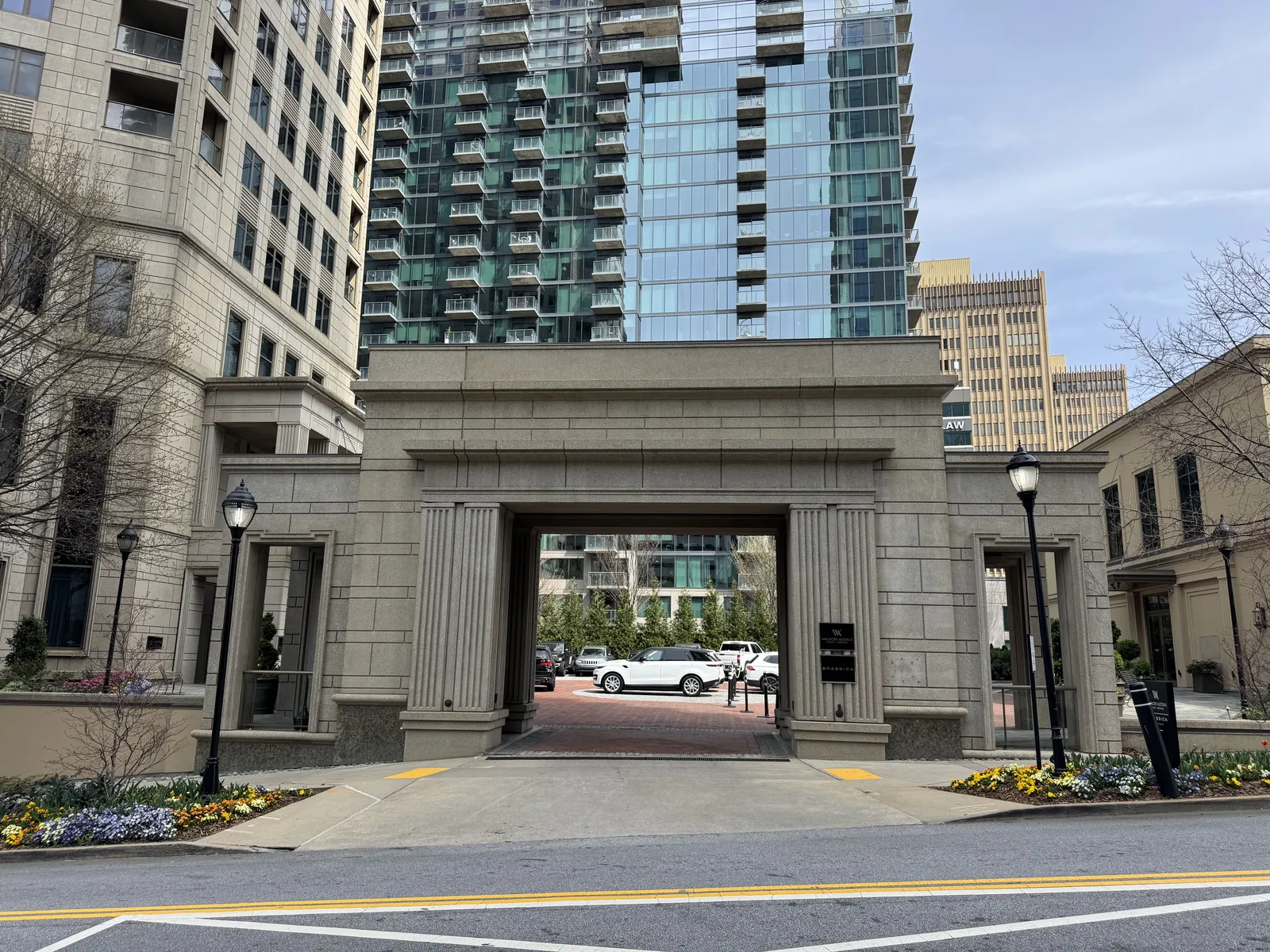 Waldorf Astoria Atlanta Buckhead — Exterior, Atlanta
