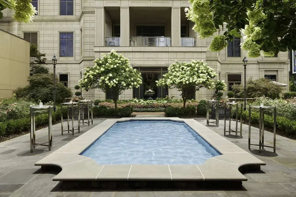 Waldorf Astoria Atlanta Buckhead — Exterior, Atlanta