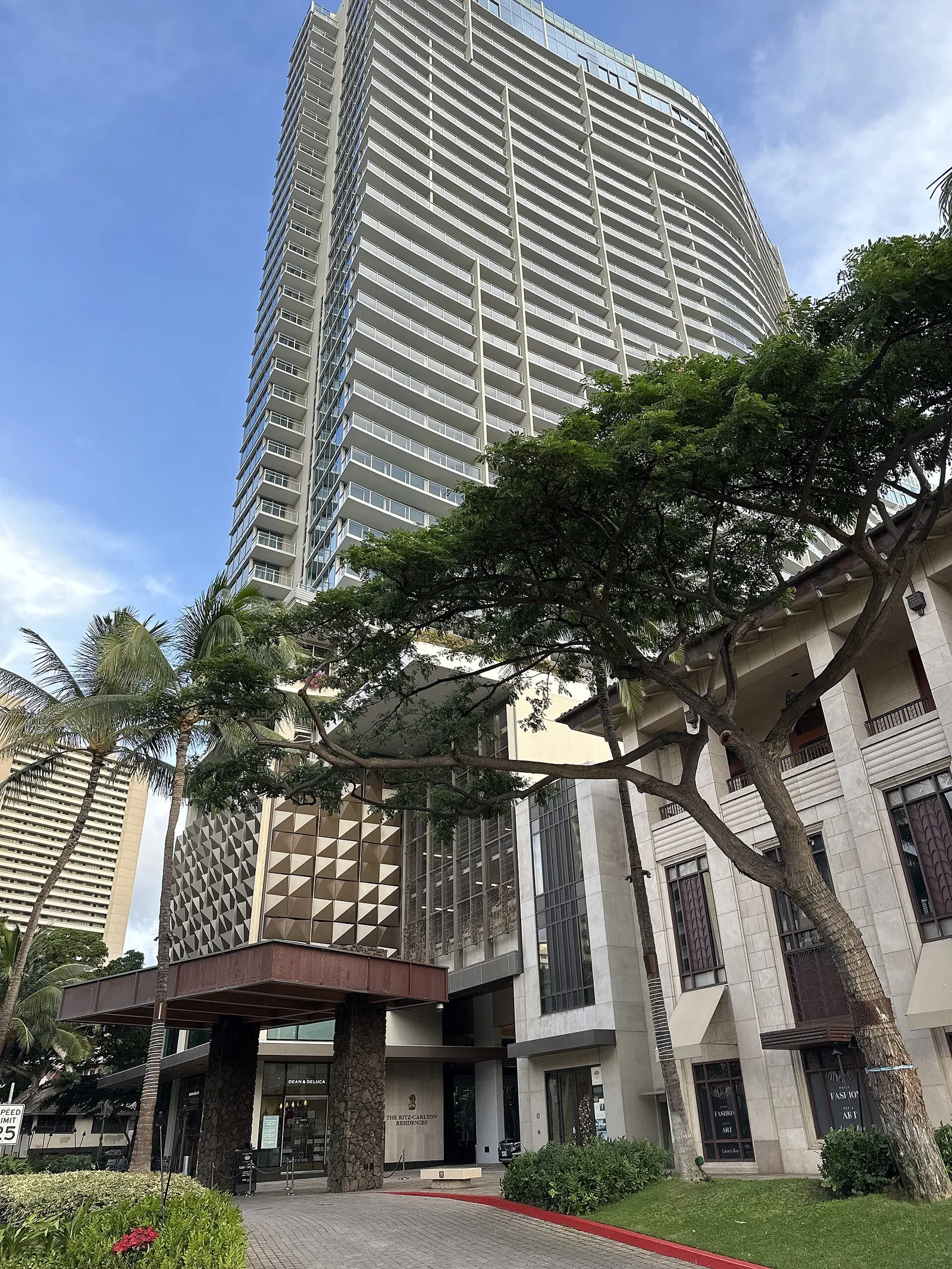 The Ritz-Carlton Residences, Waikiki Beach, Honolulu