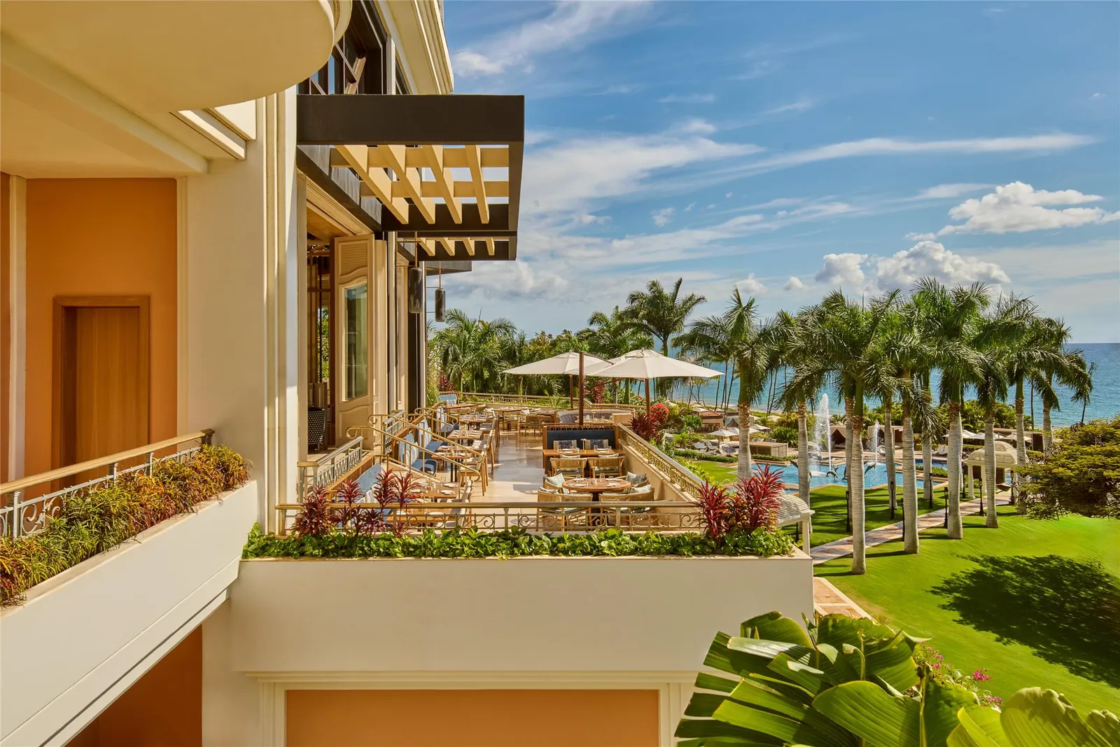 Grand Wailea Maui, A Waldorf Astoria Resort — Exterior, Wailea