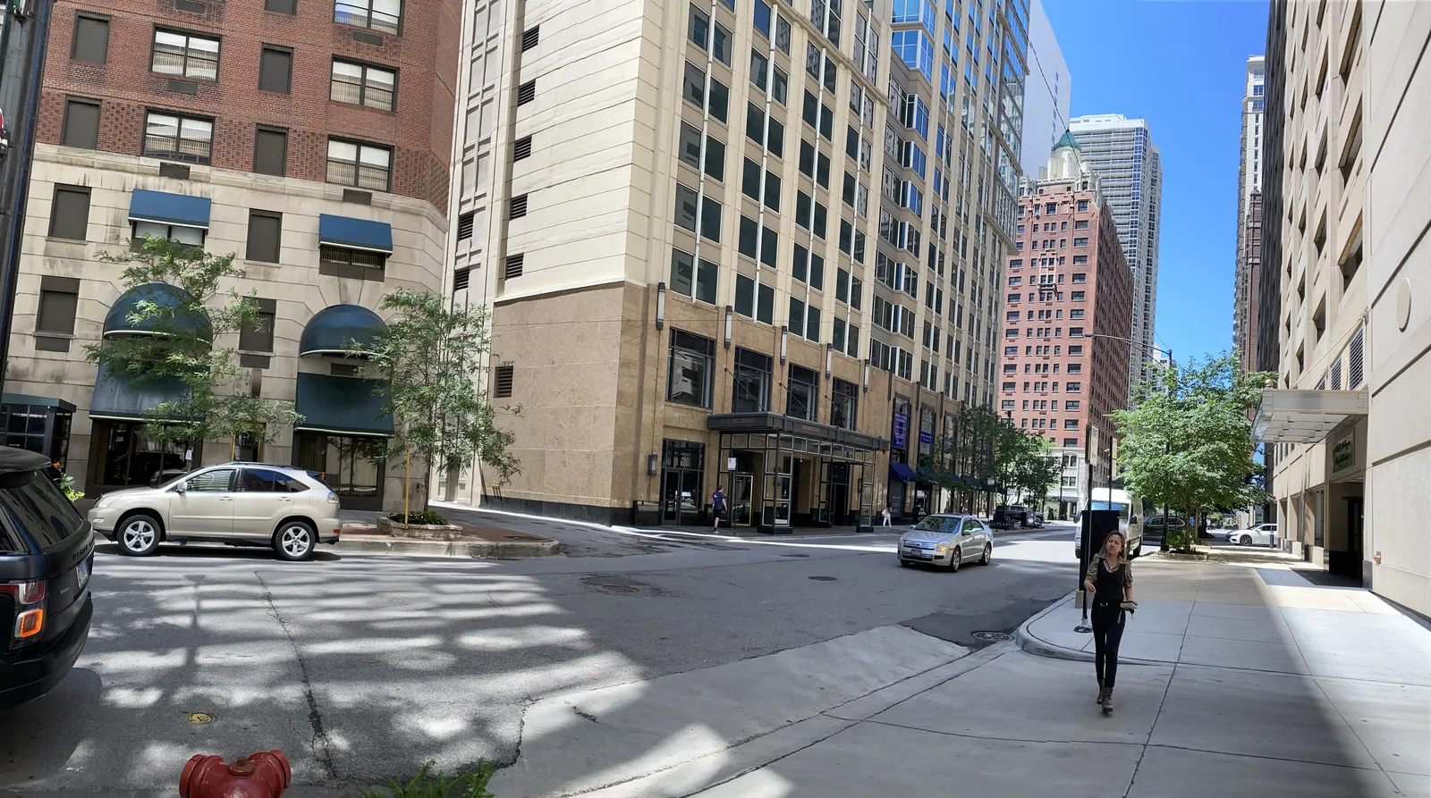 Four Seasons Hotel Chicago — Exterior, Chicago