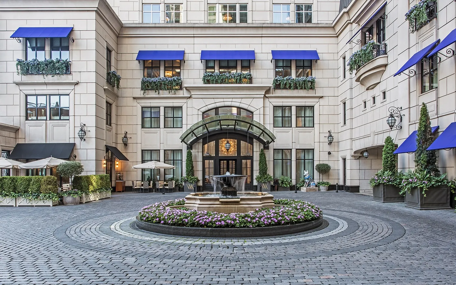 Waldorf Astoria Chicago — Exterior, Chicago