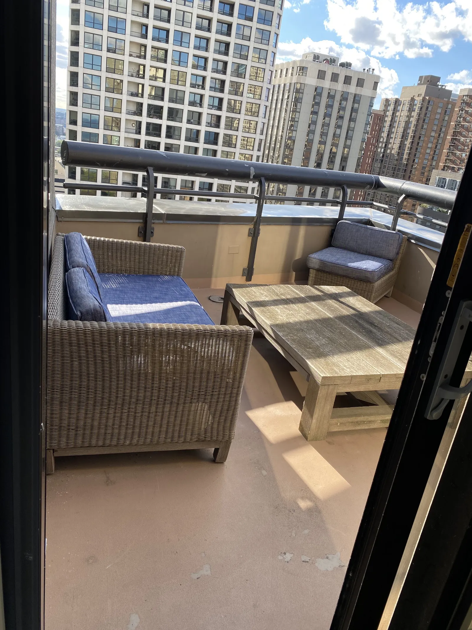 Thompson Chicago — Exterior, Chicago