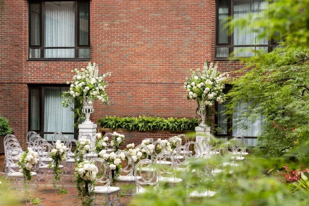 Four Seasons Hotel Boston — Exterior, Boston