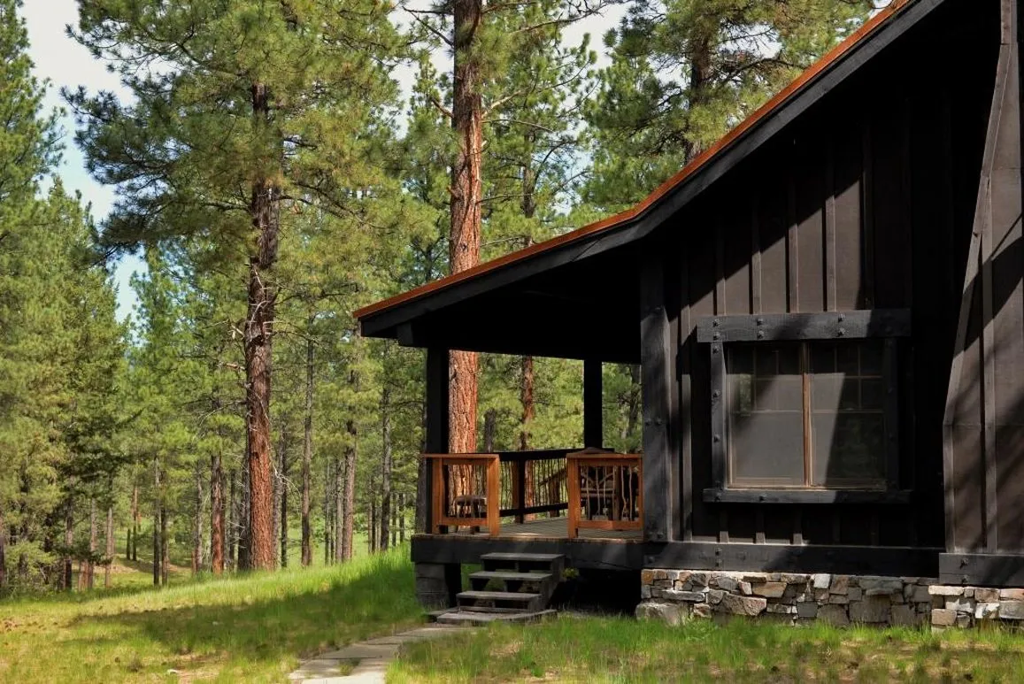Paws Up Montana — Exterior, Greenough