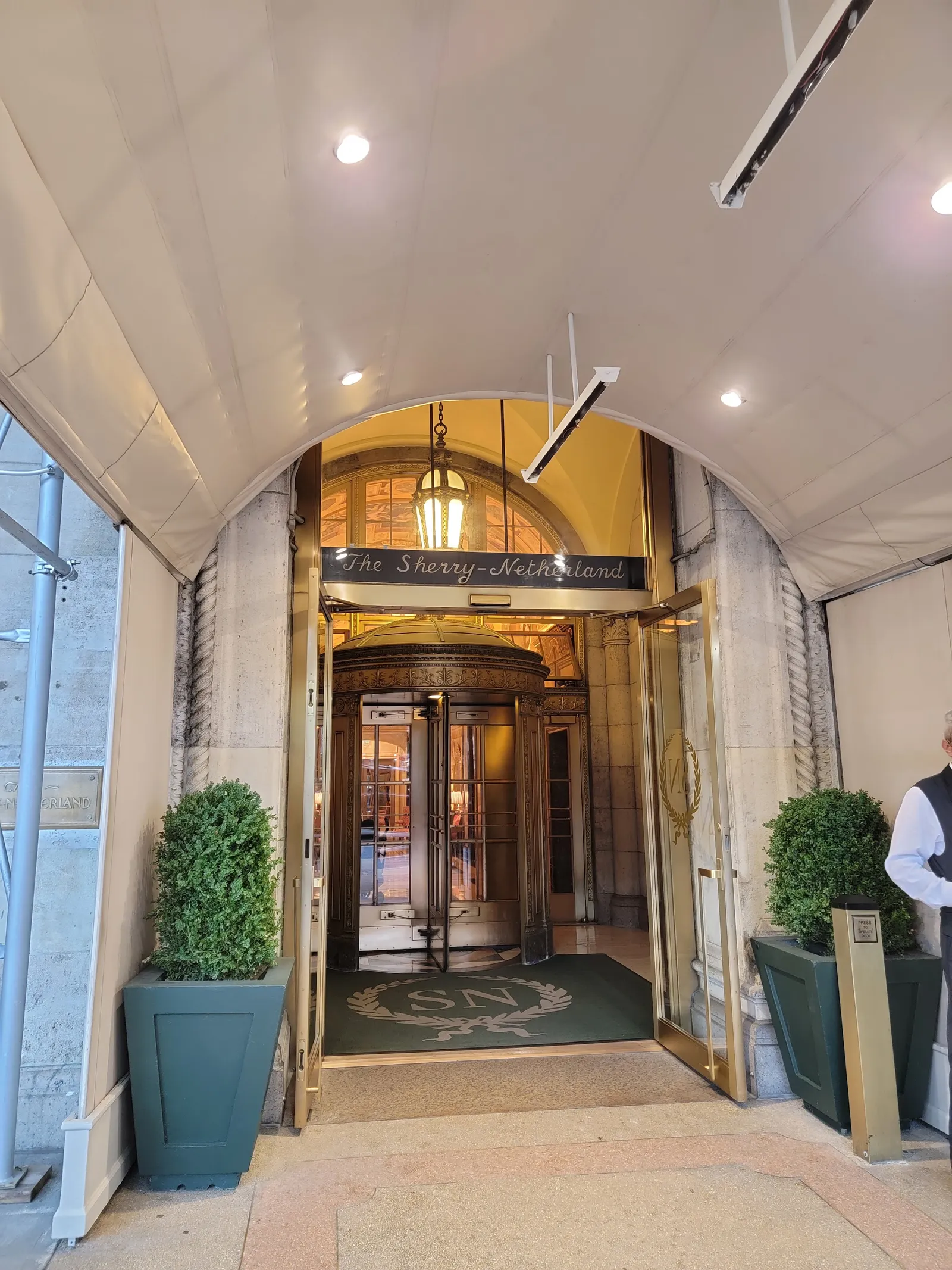 The Sherry-Netherland — Exterior, New York