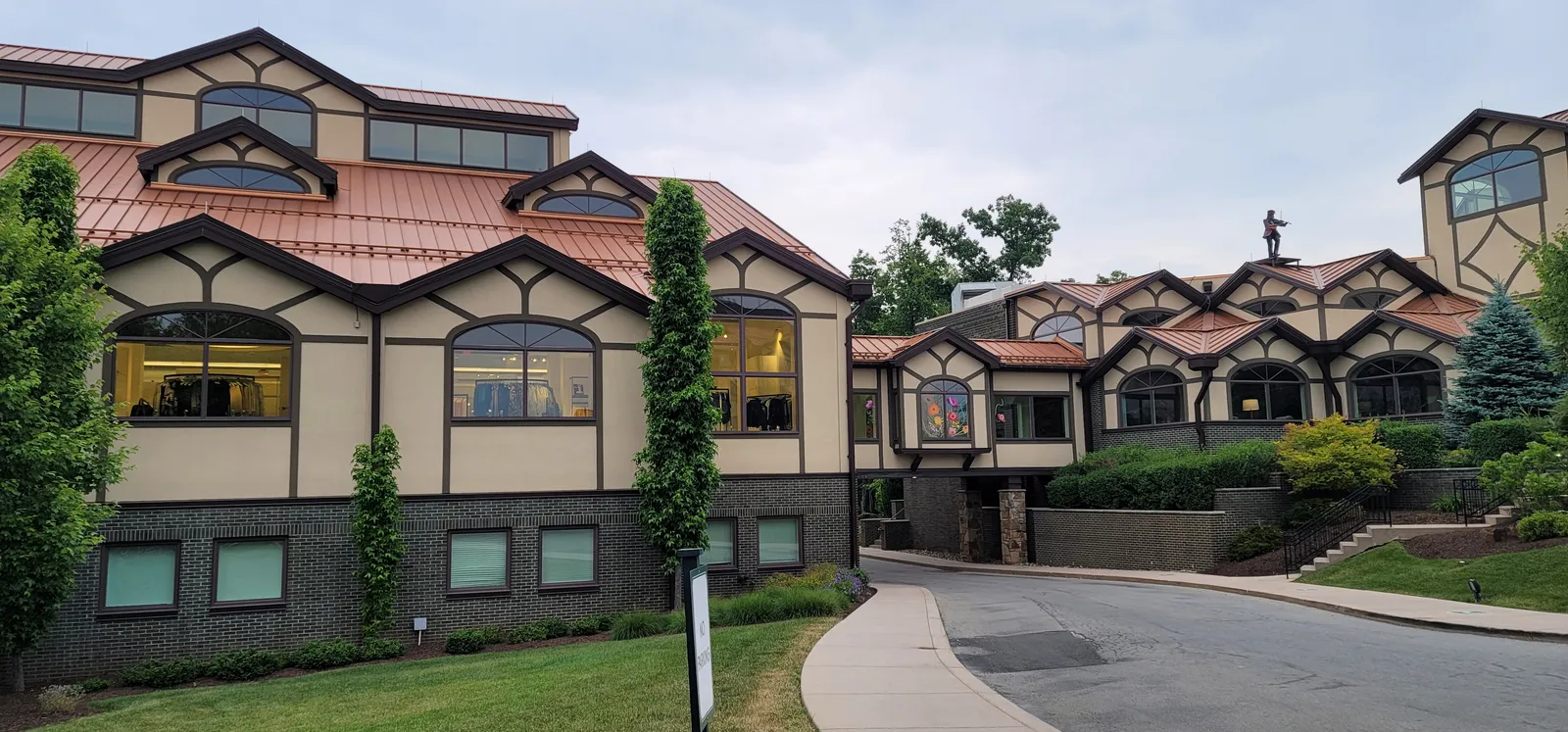 The Chateau at Nemacolin — Exterior, Farmington