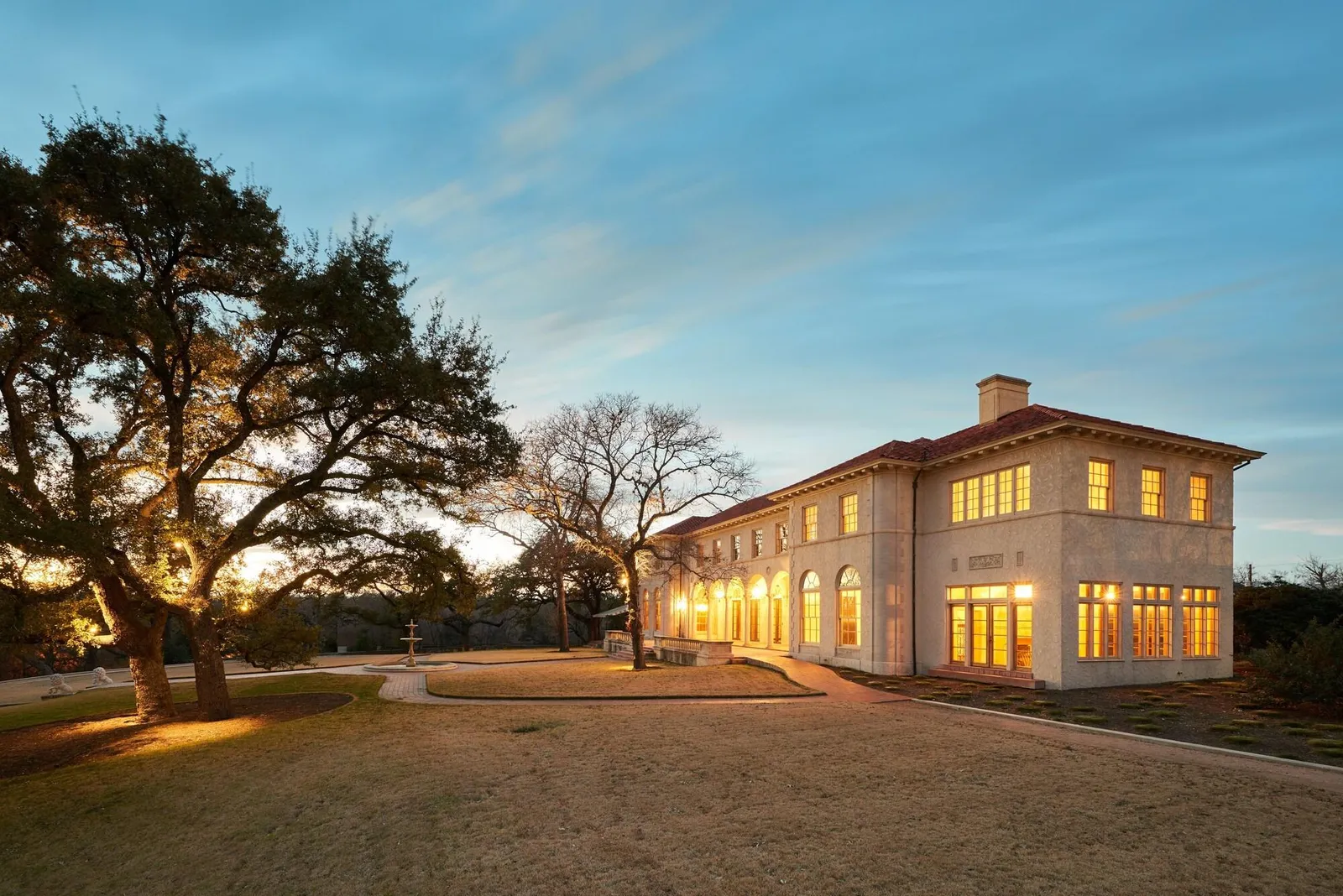 Commodore Perry Estate, Auberge Collection — Exterior, Austin