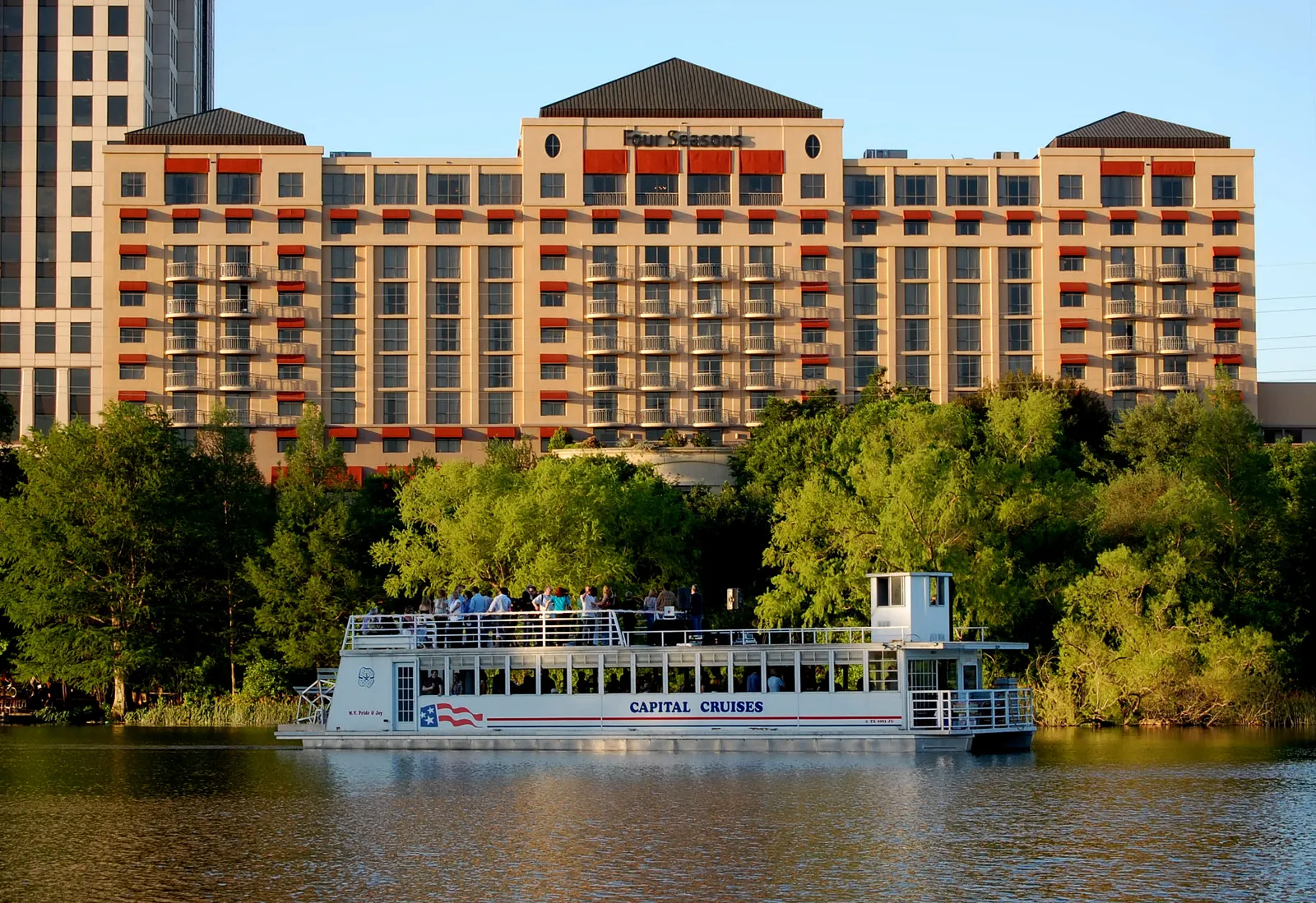 Four Seasons Hotel Austin, Austin