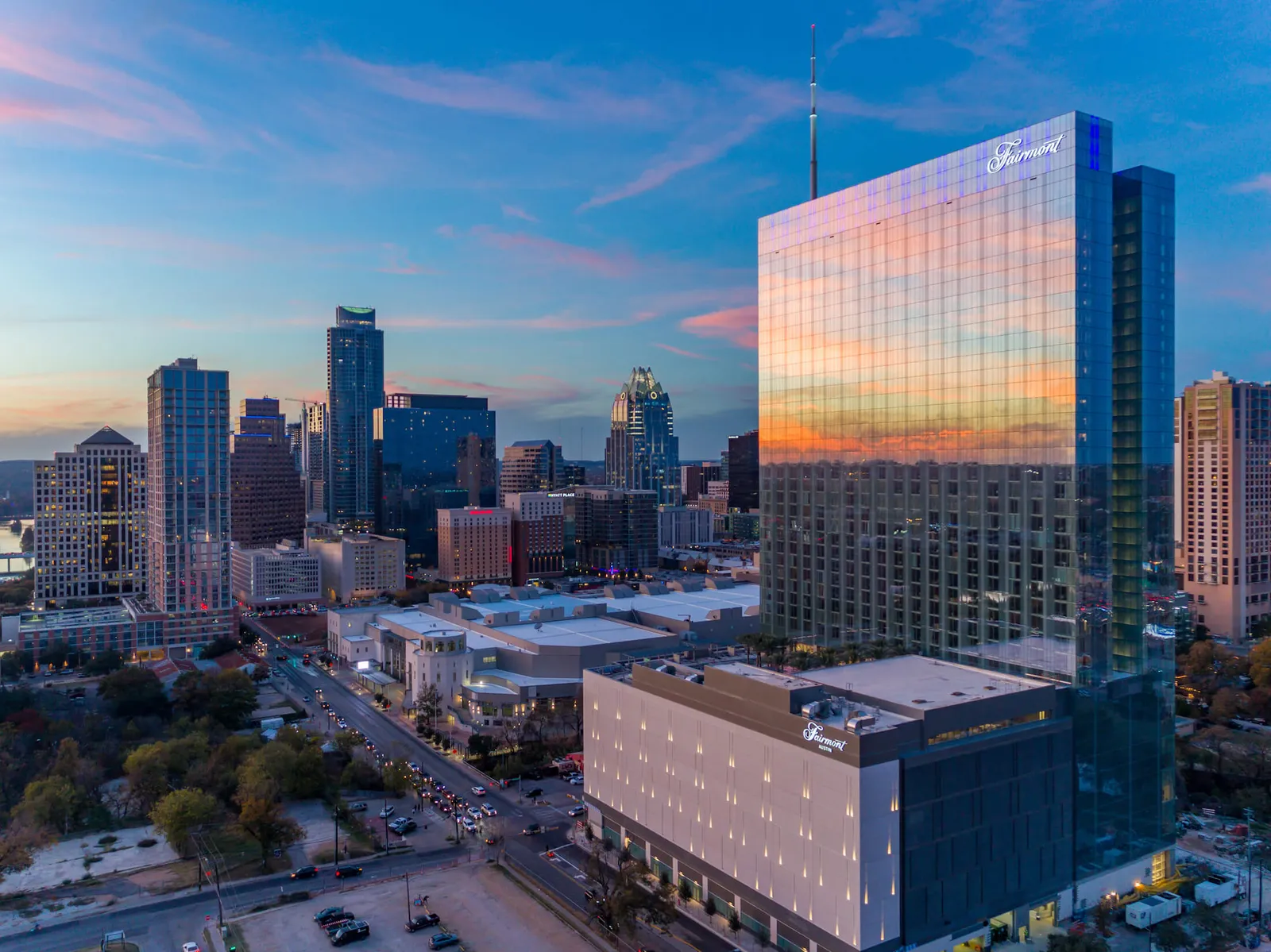 Fairmont Austin, Austin