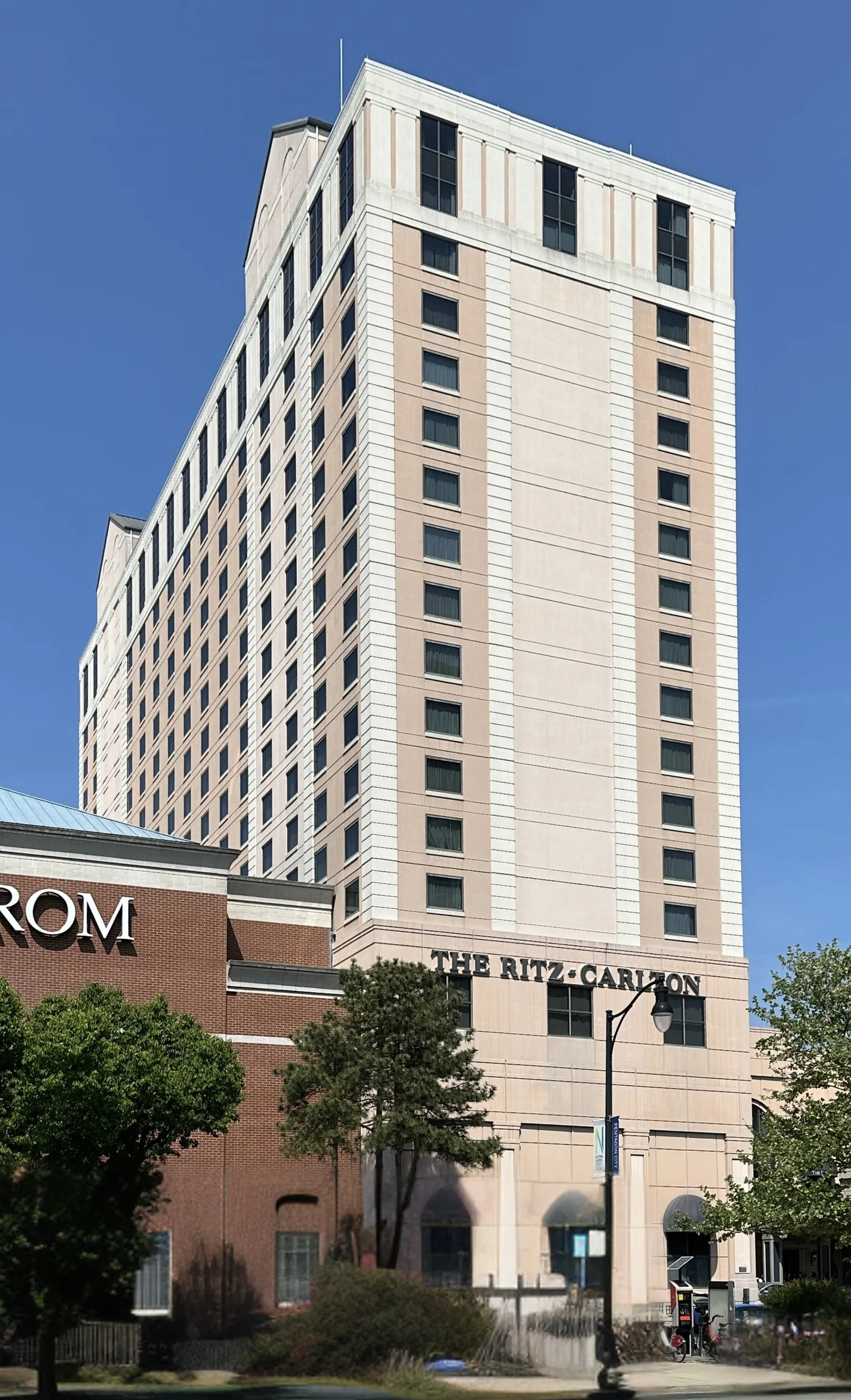 The Ritz-Carlton, Pentagon City, Arlington