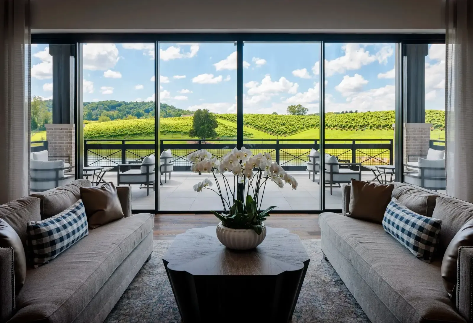 Nicewonder Farm & Vineyards, Bristol