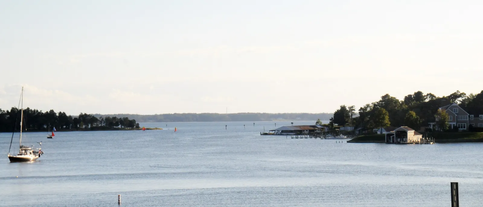 The Tides Inn, Irvington