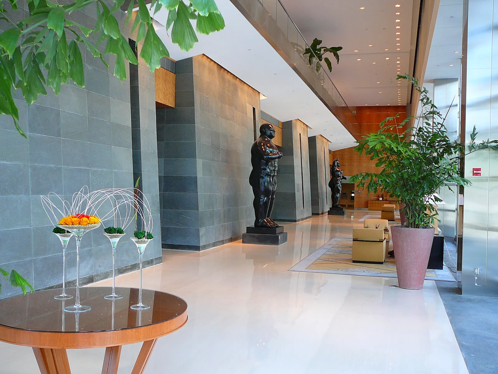 Four Seasons Hotel Miami, Miami