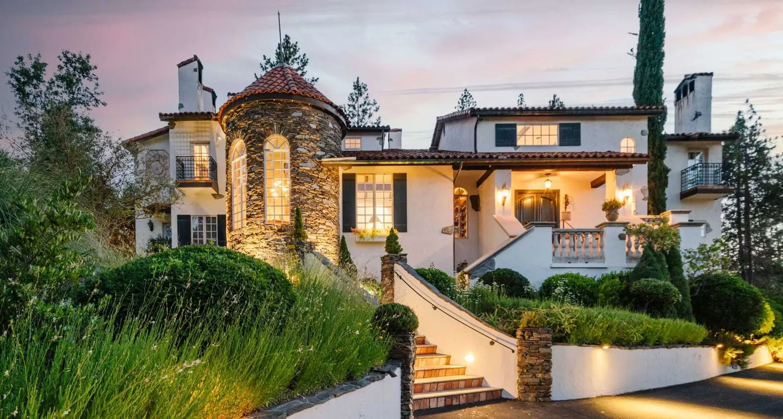 Chateau Du Sureau, Oakhurst