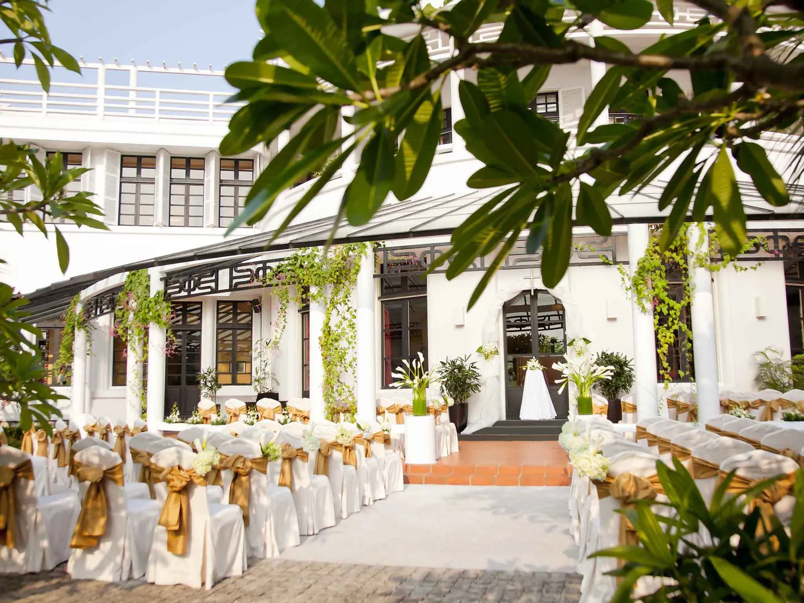 Azerai La Residence Hue — Exterior, Hue
