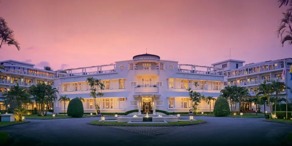 Azerai La Residence Hue, Hue