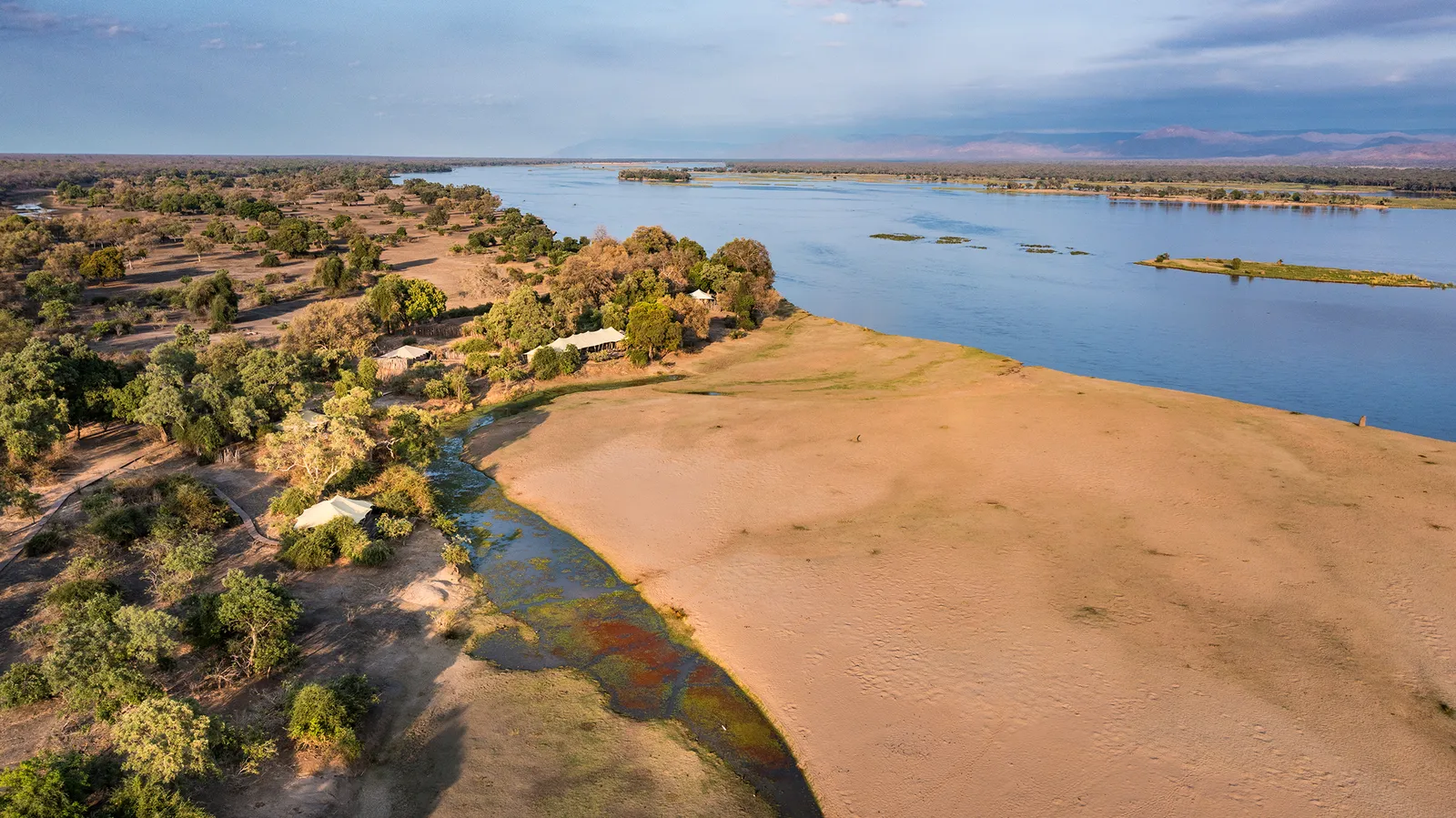 Tembo Plains Camp, Chirundu