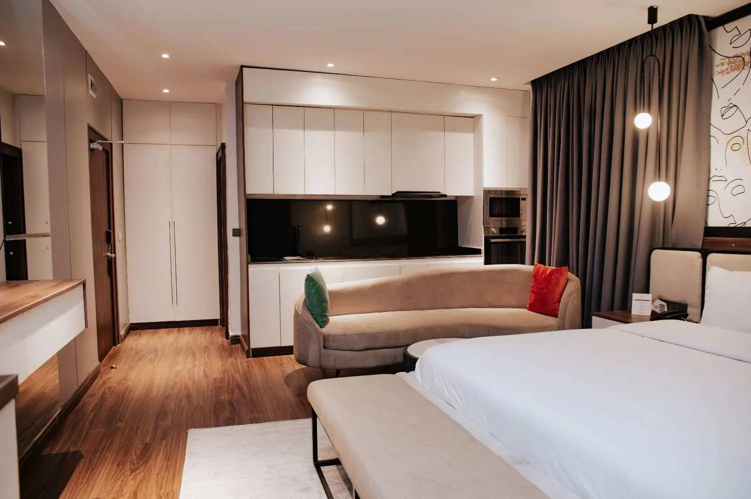 Hotel Ivy Lush, Warri