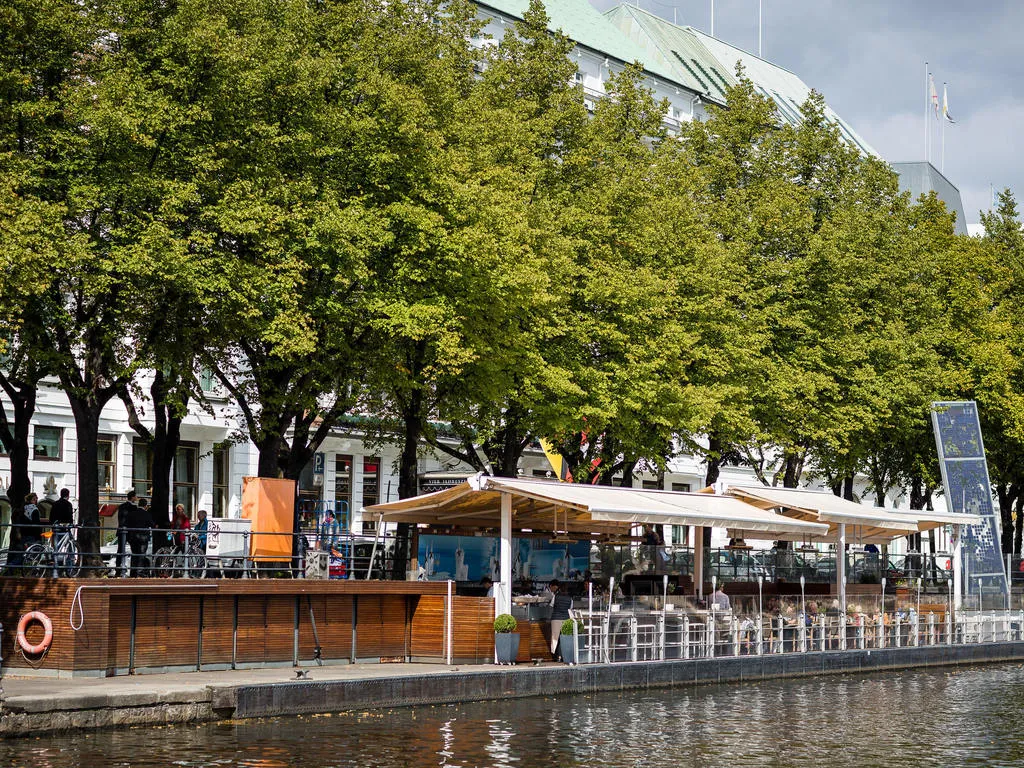 Fairmont Hotel Vier Jahreszeiten — Exterior, Hamburg
