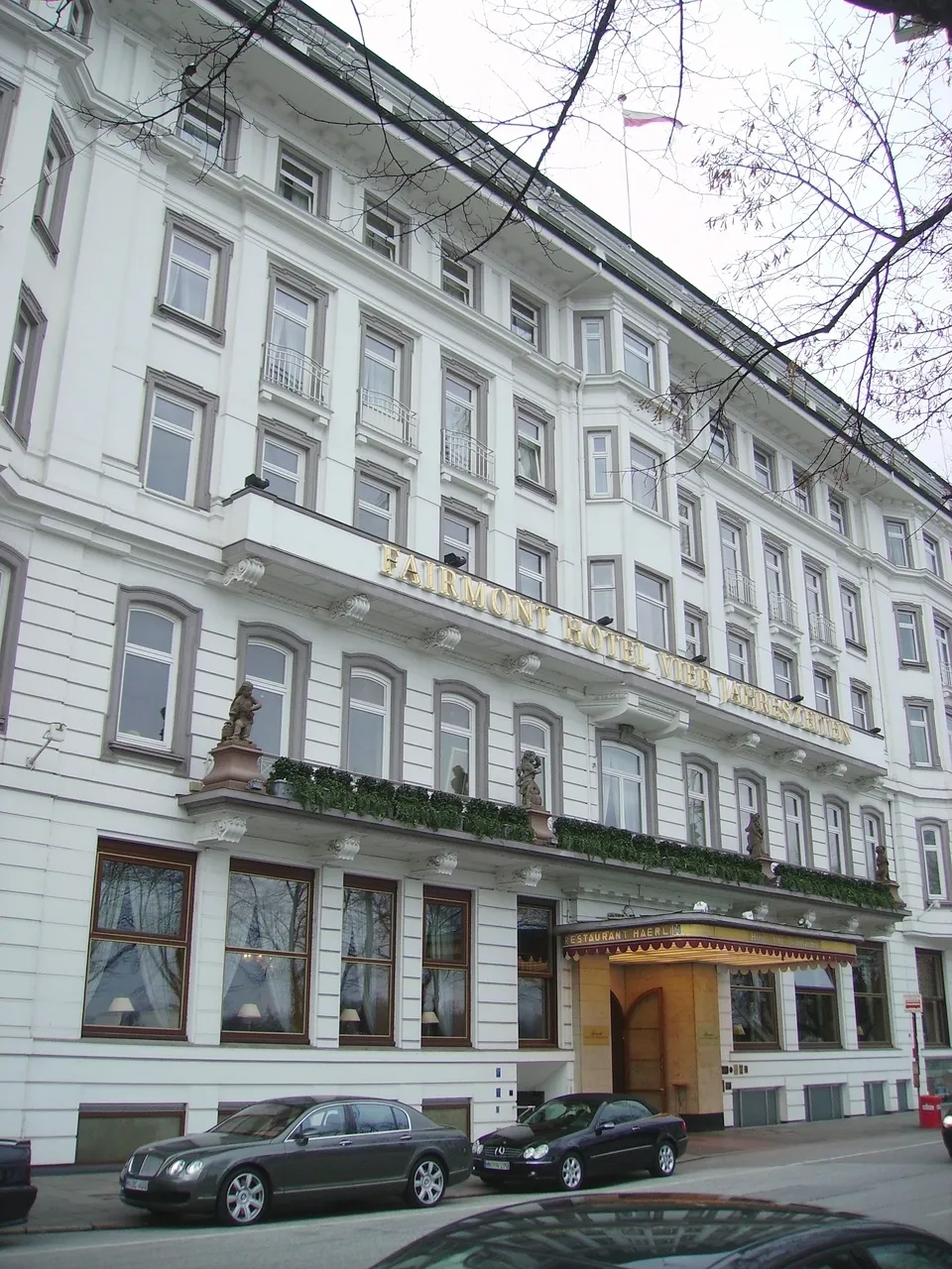 Fairmont Hotel Vier Jahreszeiten, Hamburg