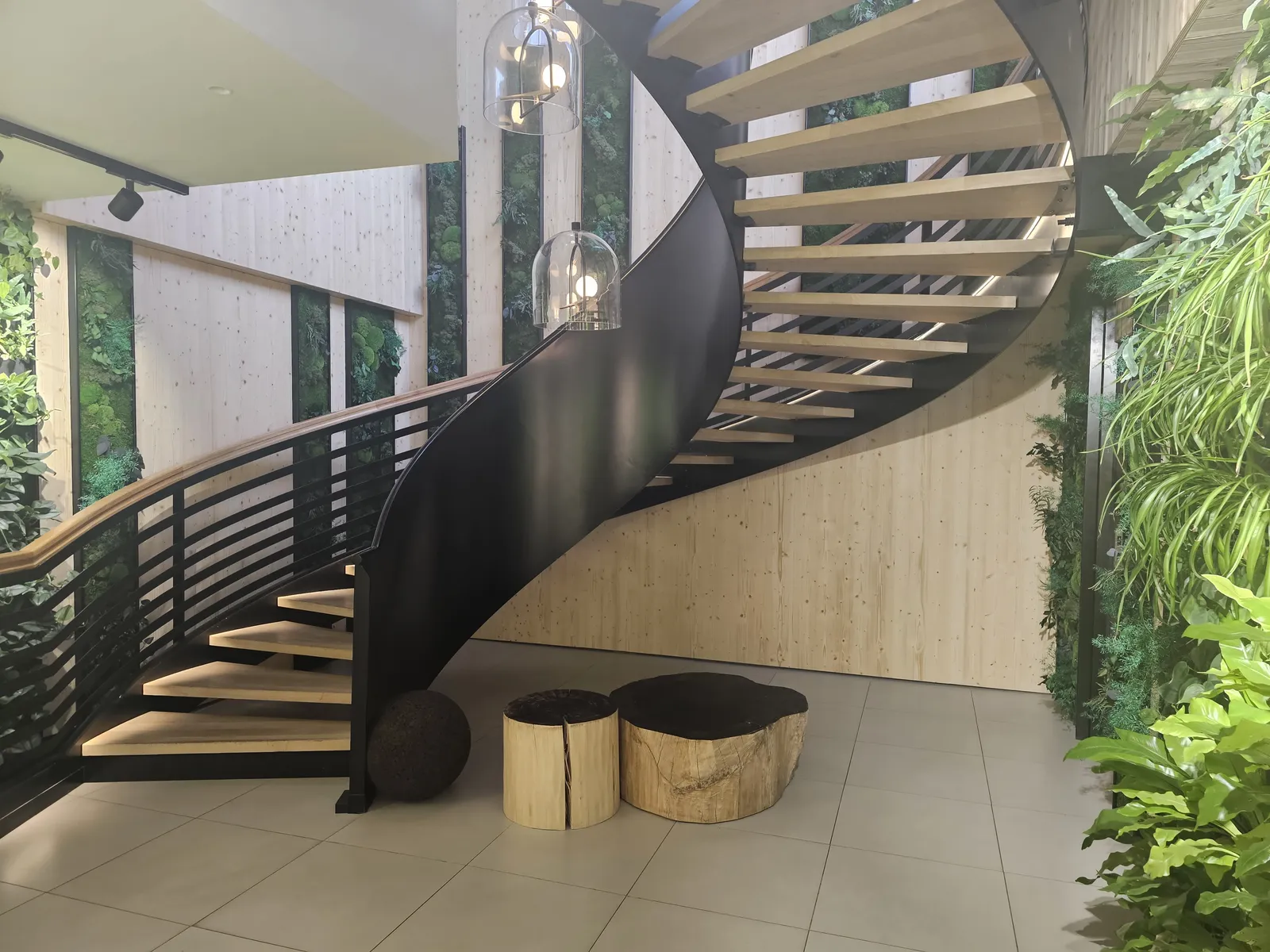 FirstName Bordeaux — Exterior, Bordeaux