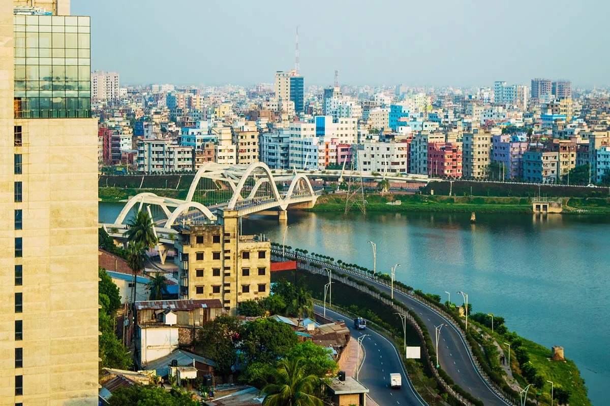 Amari Dhaka, Dhaka