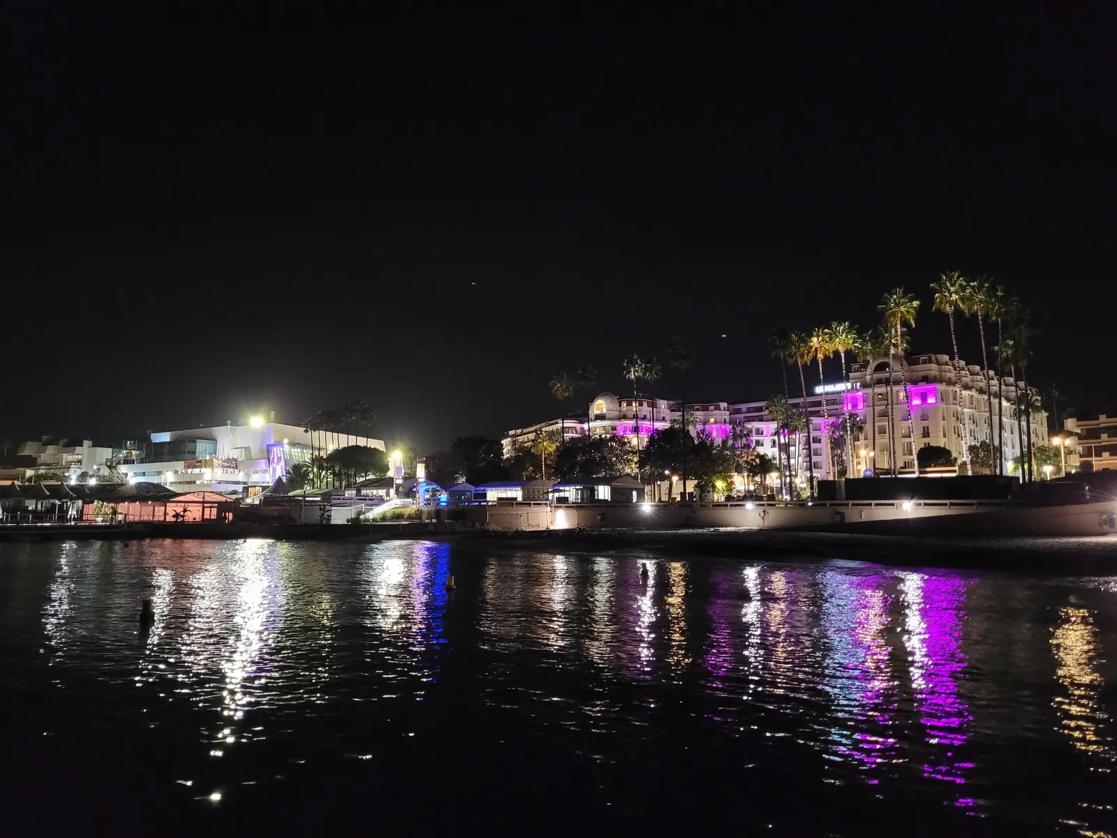Hotel Barriere Le Majestic Cannes — Exterior, Cannes