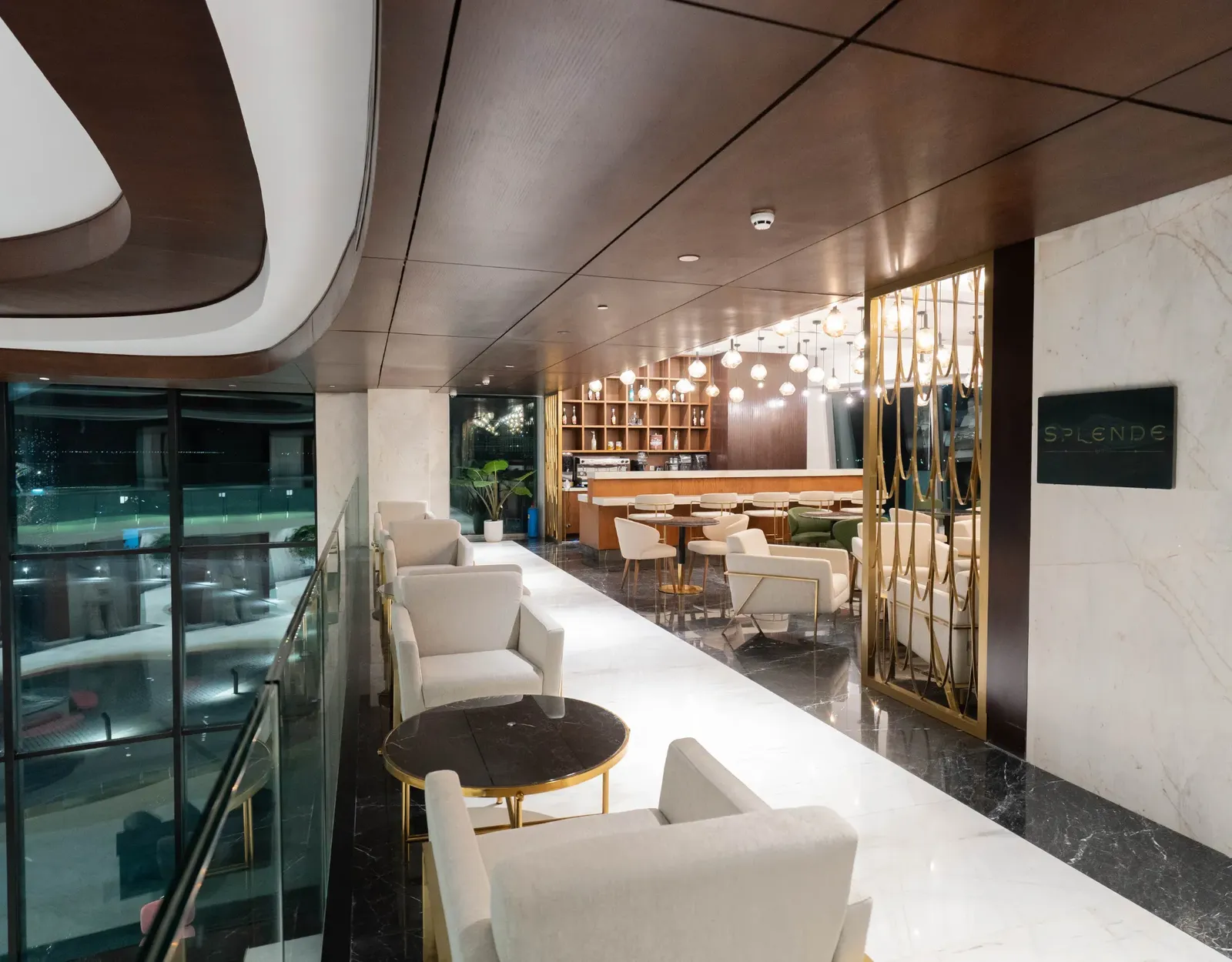 Arya Hotel, Kish