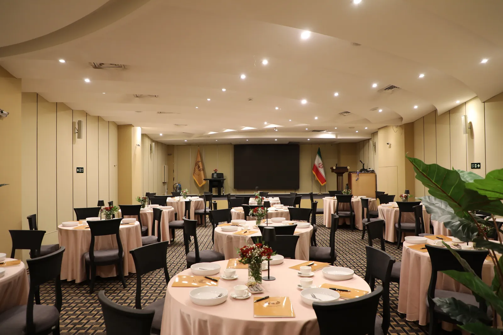 Iran International Hotel, Kish