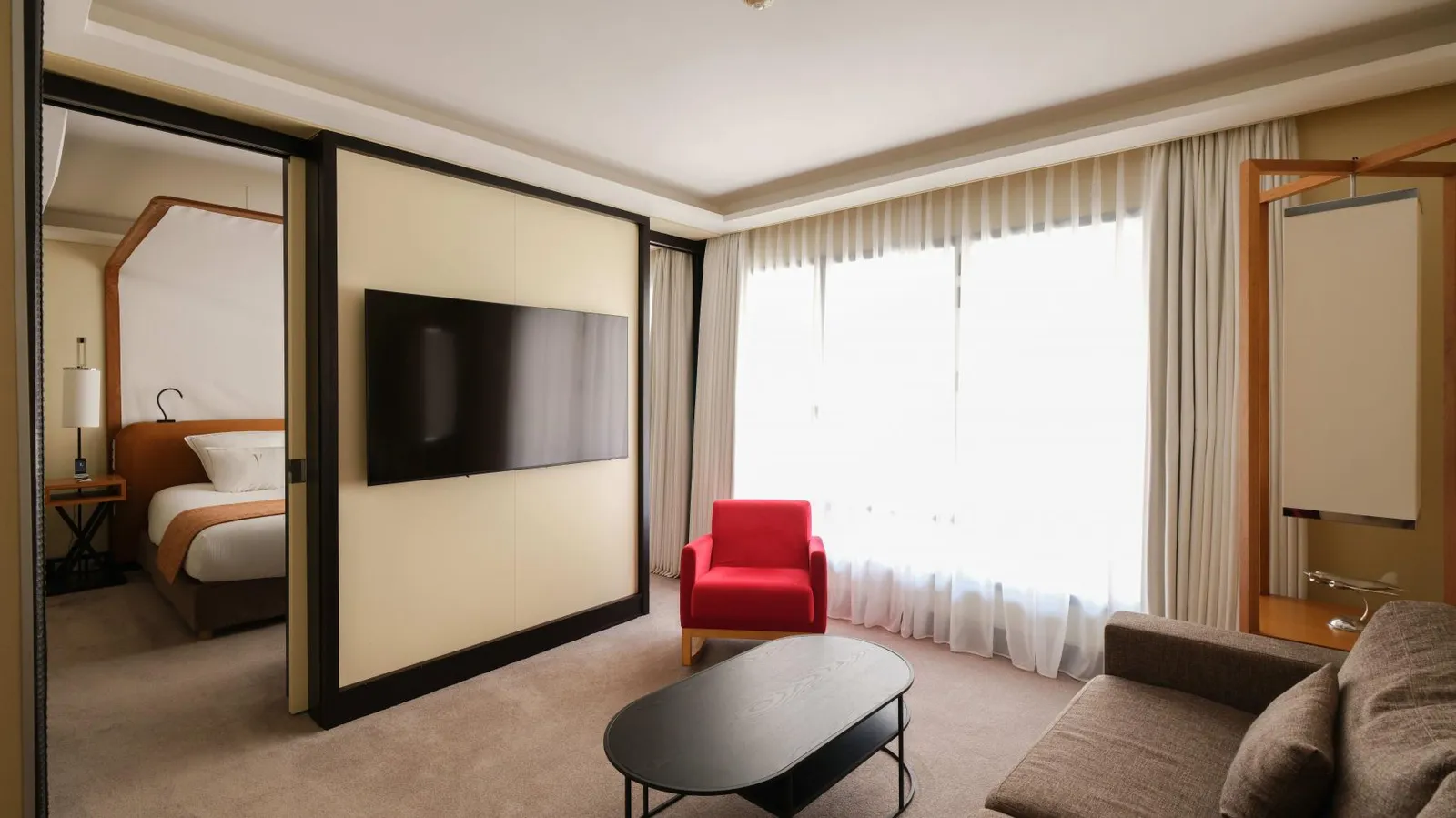 Five Seas Hotel Cannes, Cannes