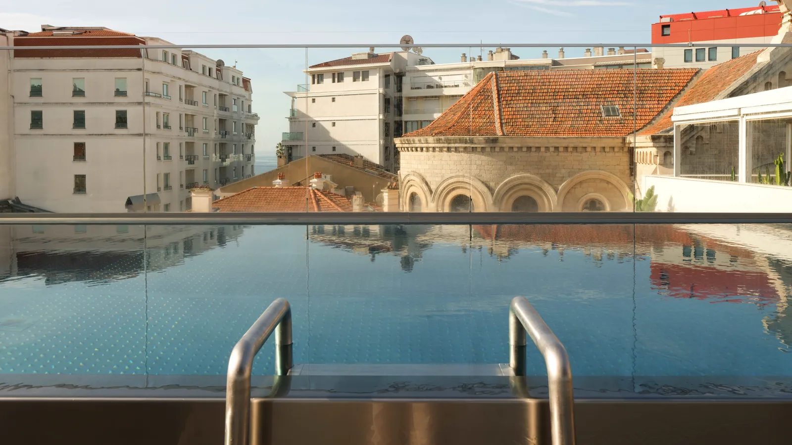 Five Seas Hotel Cannes — Exterior, Cannes