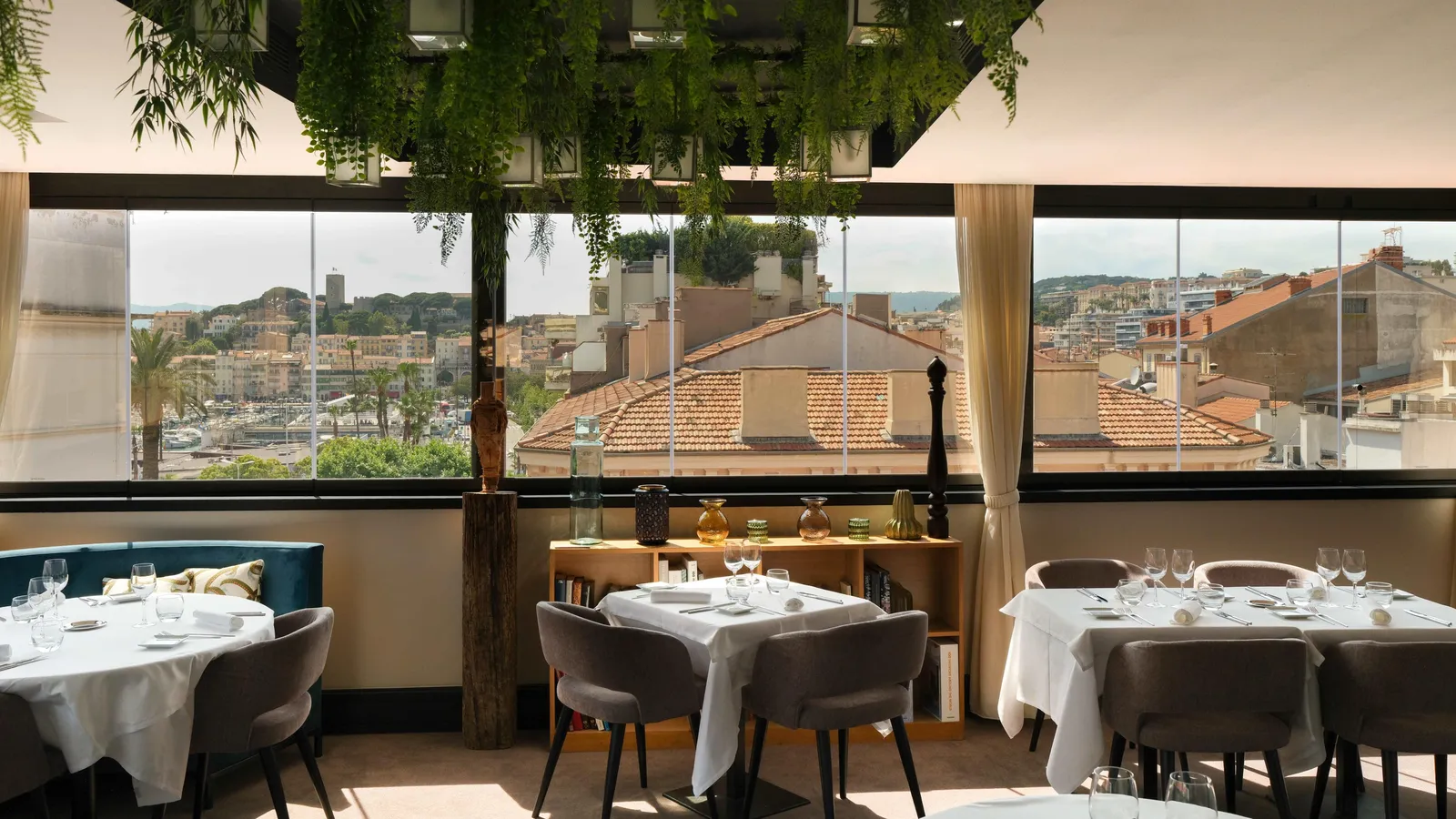 Five Seas Hotel Cannes, Cannes
